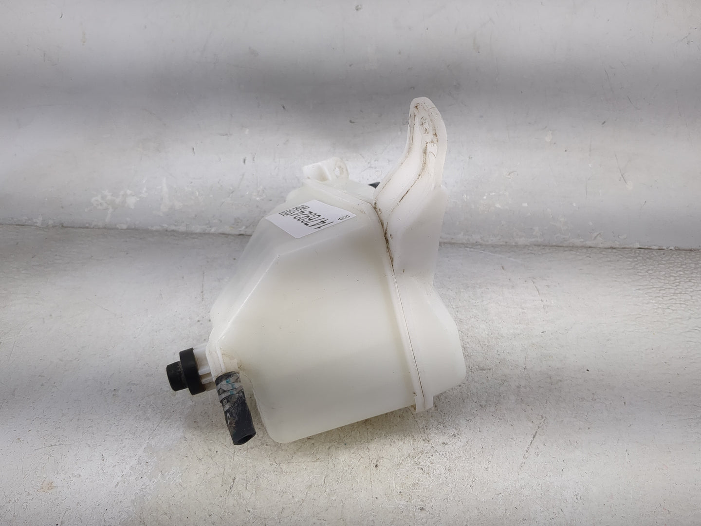 2019-2022 Nissan Altima Radiator Coolant Overflow Expansion Tank Bottle 1476924 - Oemusedautoparts1.com