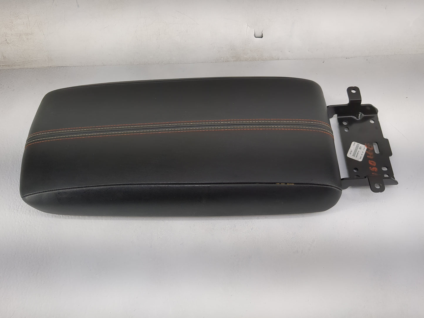 2019-2022 Nissan Altima Center Console Armrest Cover Lid P/N:969209HF1D Fits Fits 2019 2020 2021 2022 OEM Used Auto Parts - 