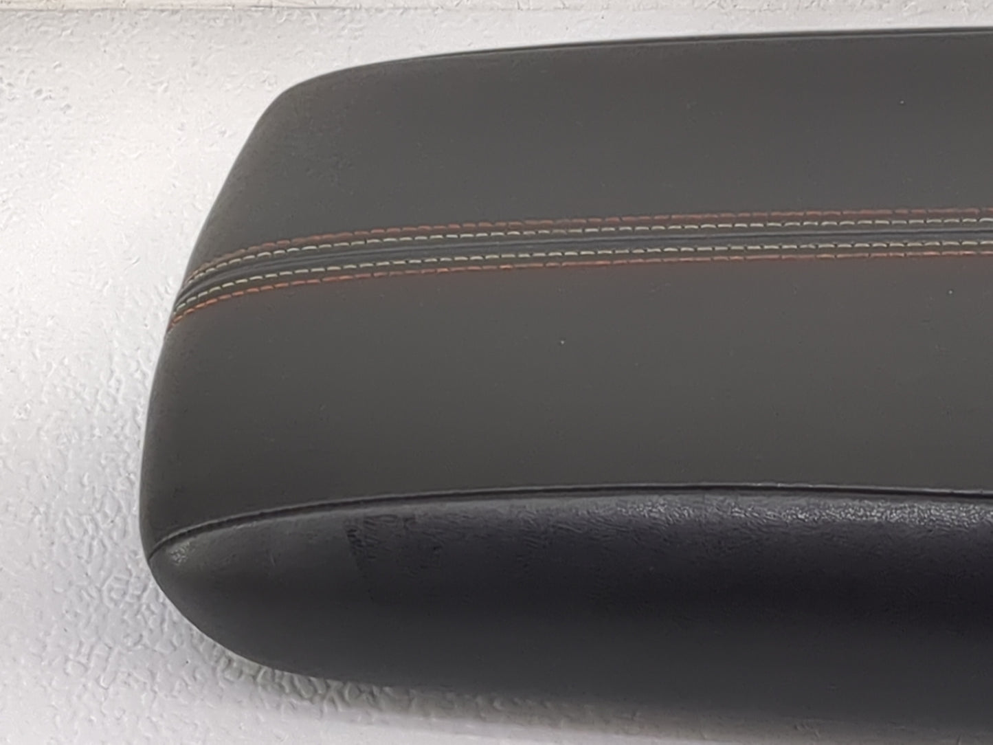 2019-2022 Nissan Altima Center Console Armrest Cover Lid P/N:969209HF1D Fits Fits 2019 2020 2021 2022 OEM Used Auto Parts - 