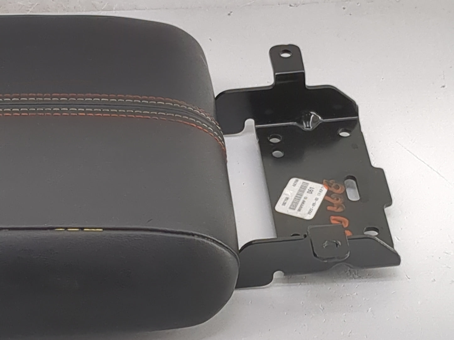 2019-2022 Nissan Altima Center Console Armrest Cover Lid P/N:969209HF1D Fits Fits 2019 2020 2021 2022 OEM Used Auto Parts - 