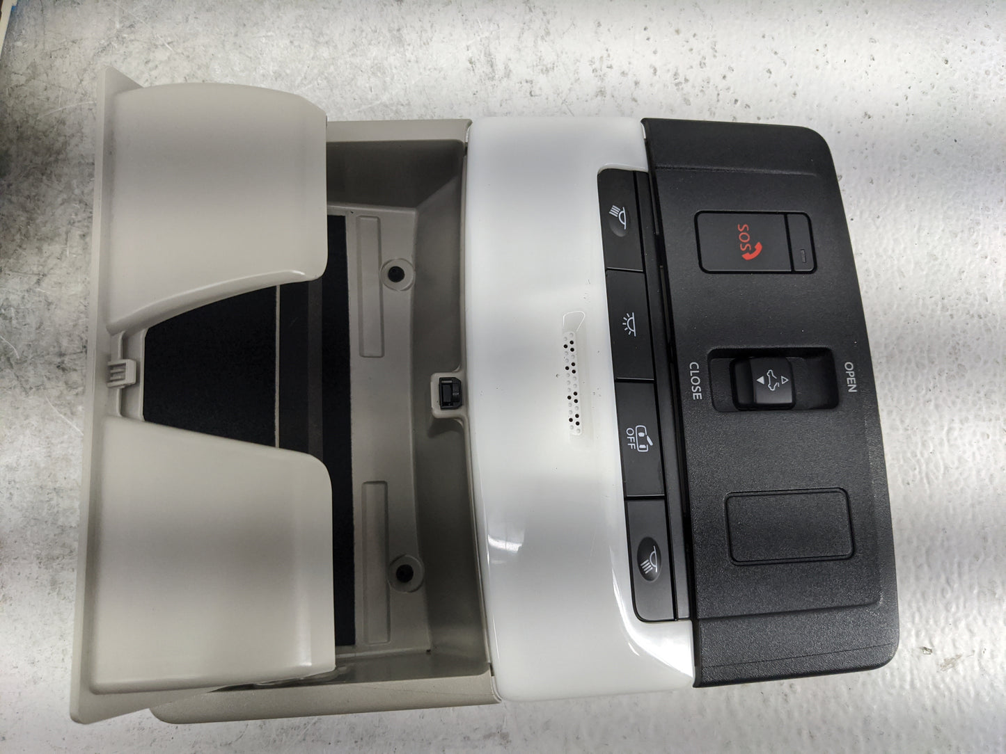 2019-2022 Nissan Altima Overhead Roof Console 1483180 - Oemusedautoparts1.com