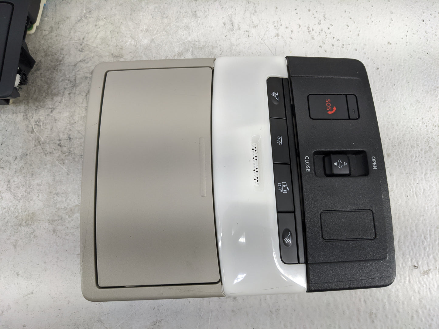 2019-2022 Nissan Altima Overhead Roof Console 1483180 - Oemusedautoparts1.com