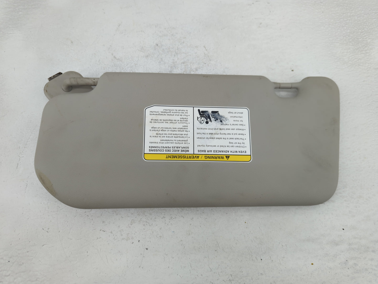 2023 Nissan Ariya Sun Visor Shade Replacement Passenger Right Mirror Fits OEM Used Auto Parts - Oemusedautoparts1.com