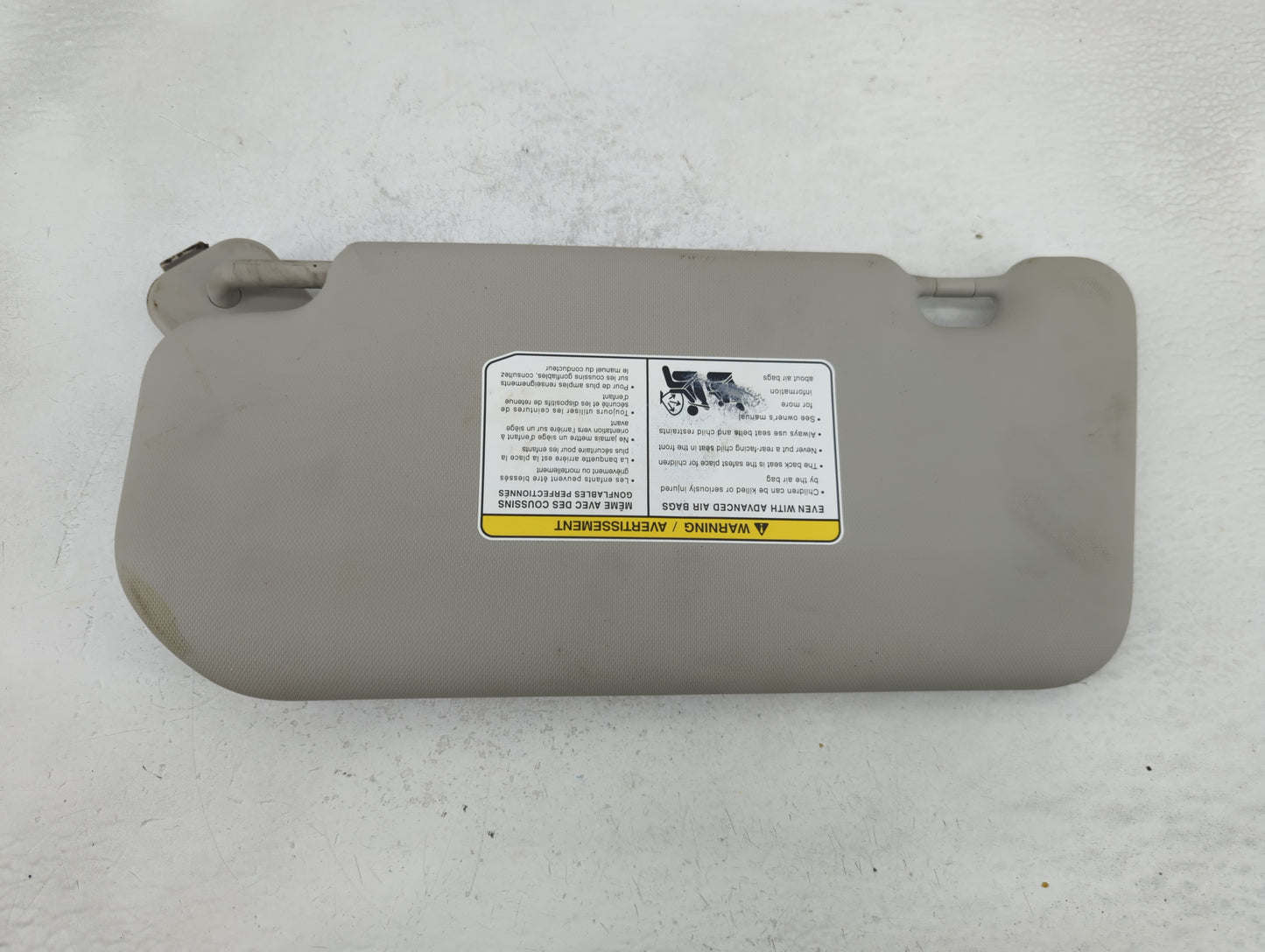2023 Nissan Ariya Sun Visor Shade Replacement Passenger Right Mirror Fits OEM Used Auto Parts - Oemusedautoparts1.com
