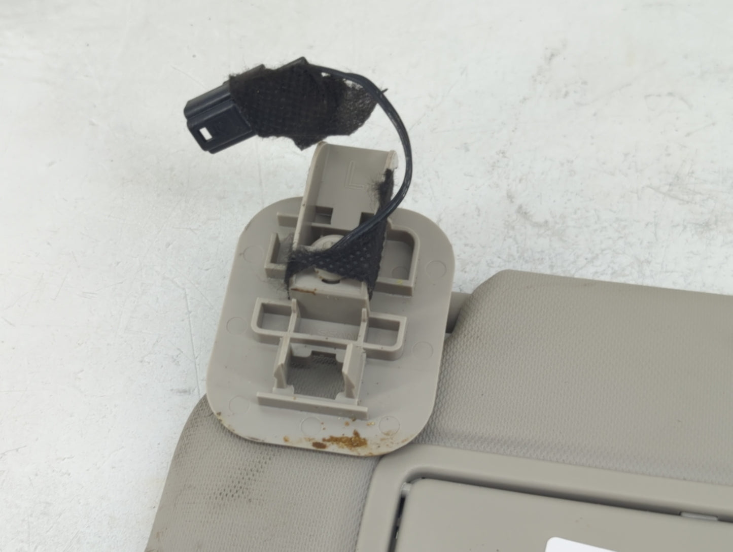 2023 Nissan Ariya Sun Visor Shade Replacement Driver Left Mirror Fits OEM Used Auto Parts - Oemusedautoparts1.com
