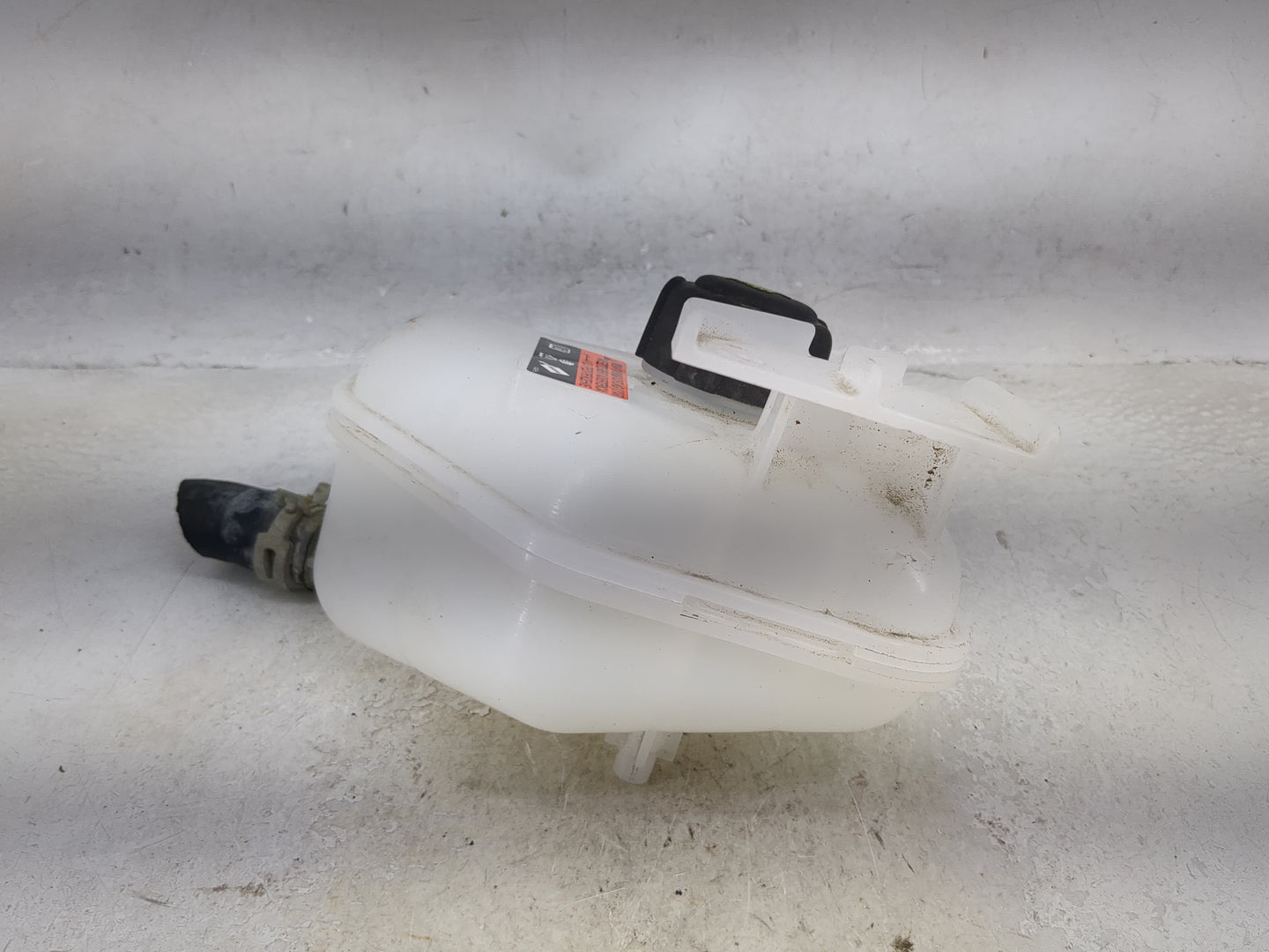 2023 Nissan Ariya Radiator Coolant Overflow Expansion Tank Bottle - Oemusedautoparts1.com