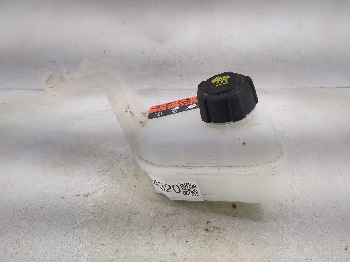 2023 Nissan Ariya Radiator Coolant Overflow Expansion Tank Bottle 1494320 - Oemusedautoparts1.com
