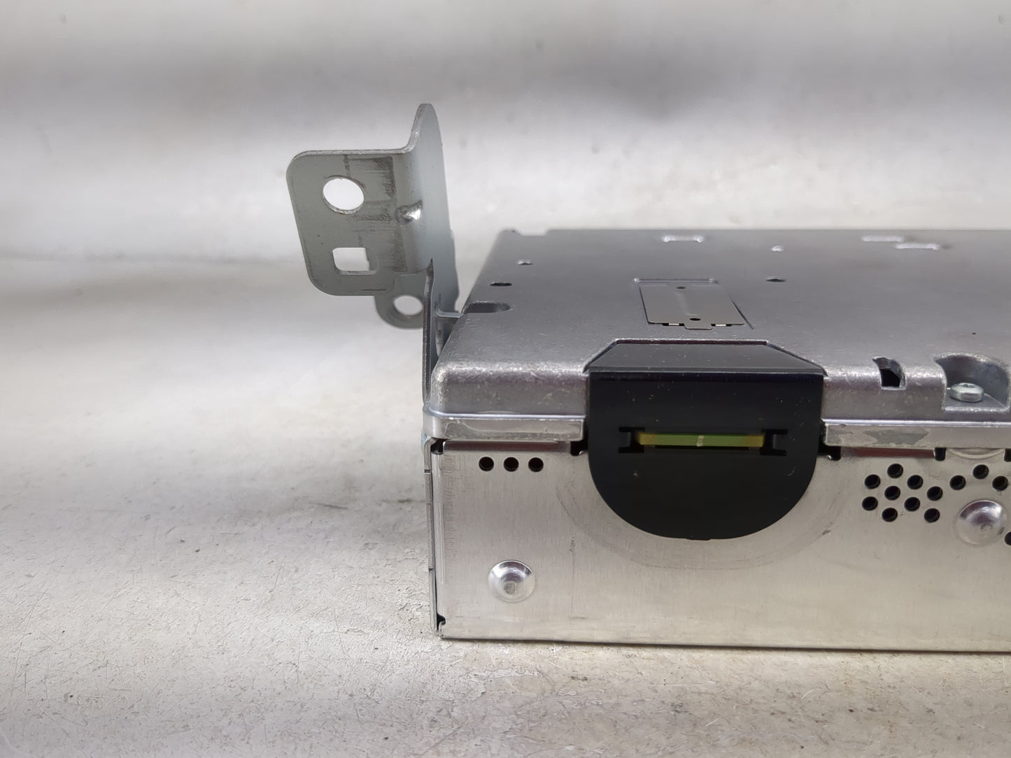2023 Nissan Ariya Radio AM FM Cd Player Receiver Replacement P/N:259155MX0B 7515752552, AIVI2SBXM Fits OEM Used Auto Parts -
