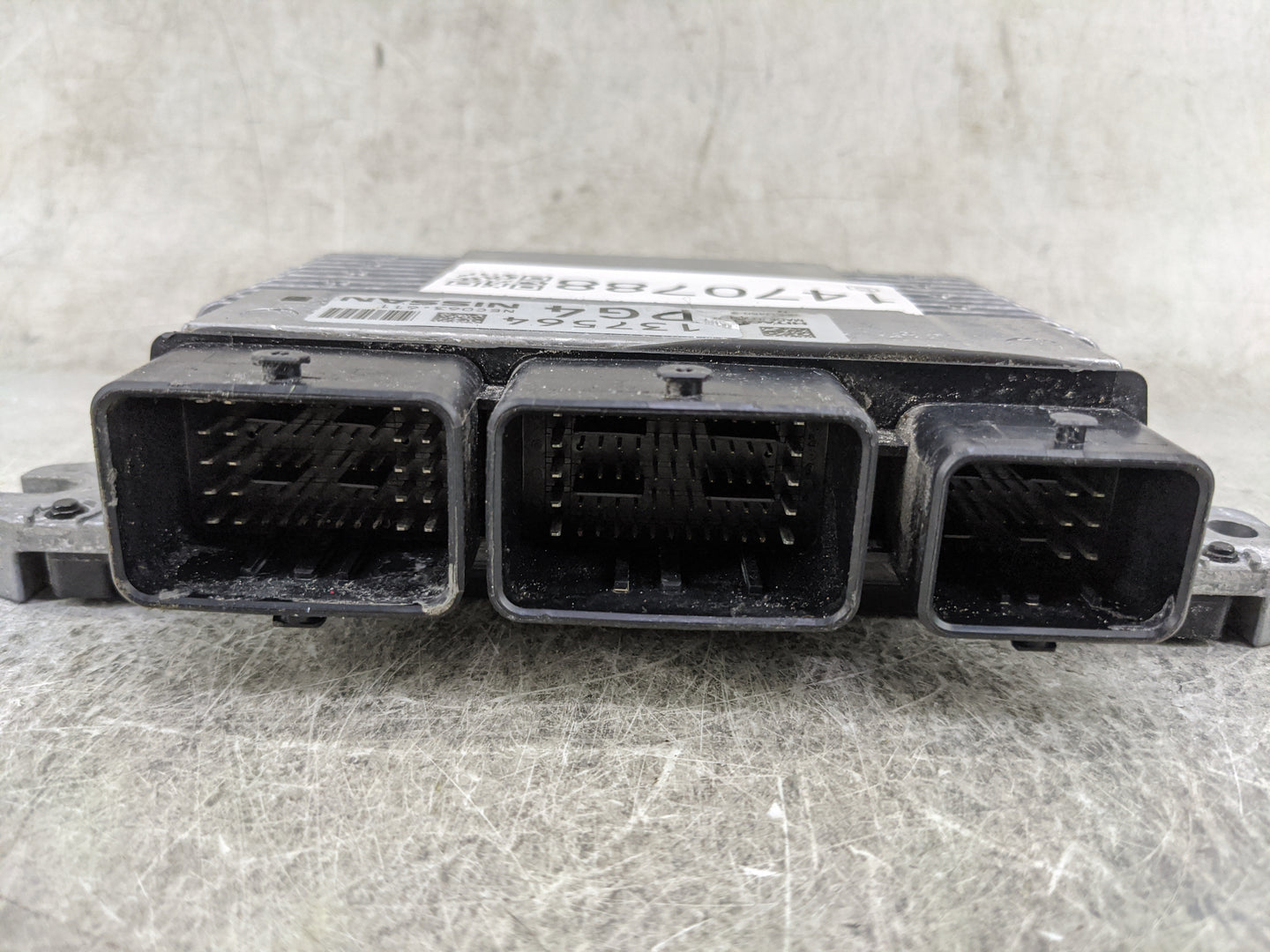 2021-2022 Nissan Armada PCM Engine Control Computer ECU ECM PCU OEM P/N:NEC063-611 Fits Fits 2020 2021 2022 OEM Used Auto Pa