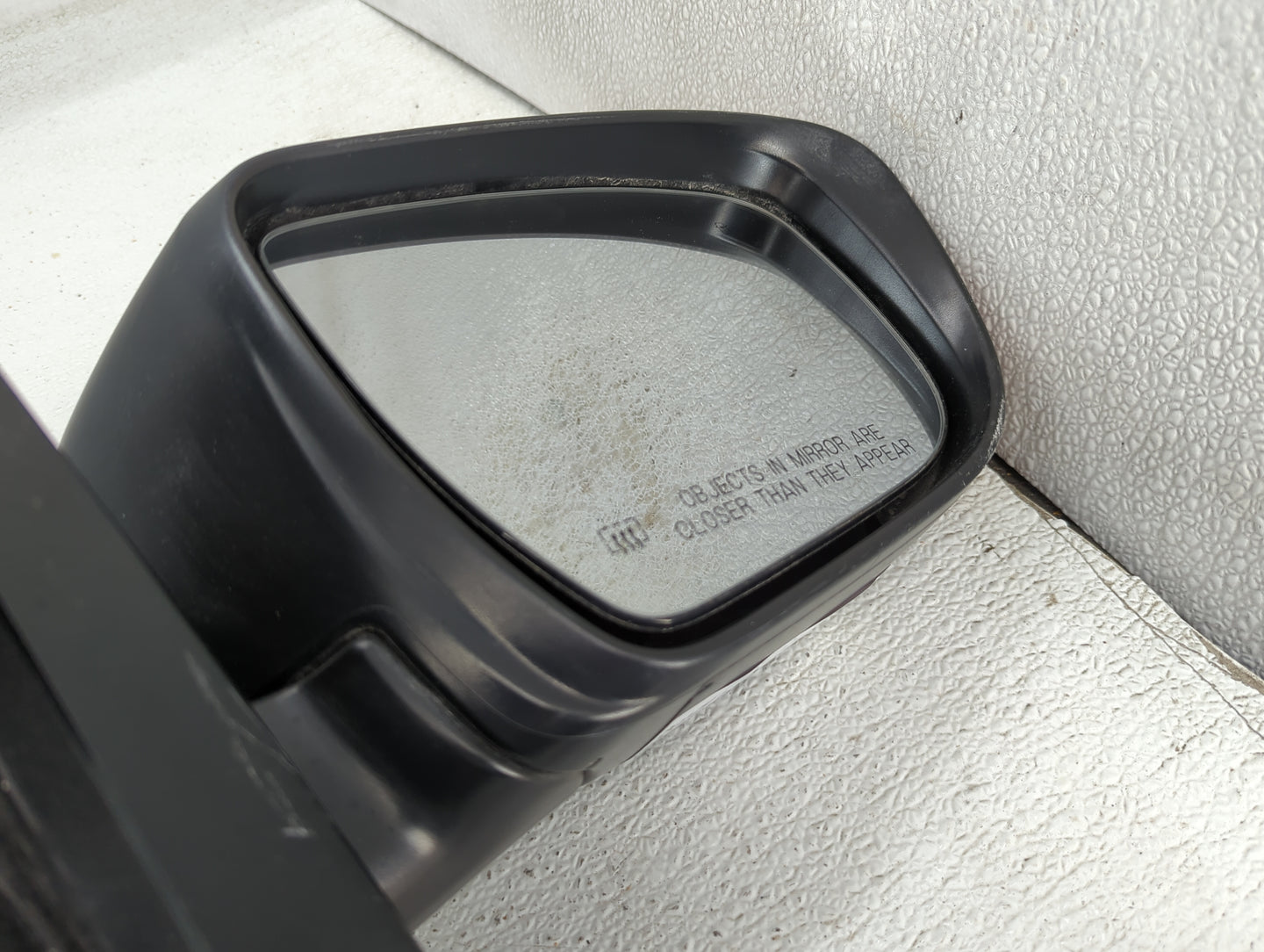 2023 Nissan Frontier Passenger Side View Mirror - Right Door Mirror OEM Used - Oemusedautoparts1.com