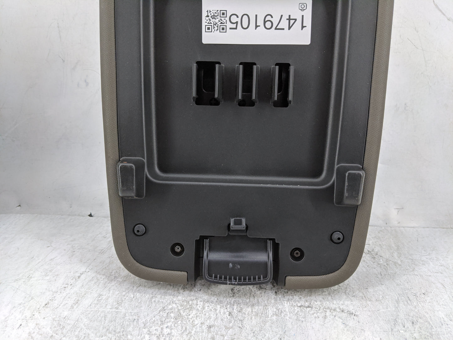 2023 Nissan Frontier Center Console Armrest Cover Lid P/N:SP26814 099578 Fits OEM Used Auto Parts - Oemusedautoparts1.com
