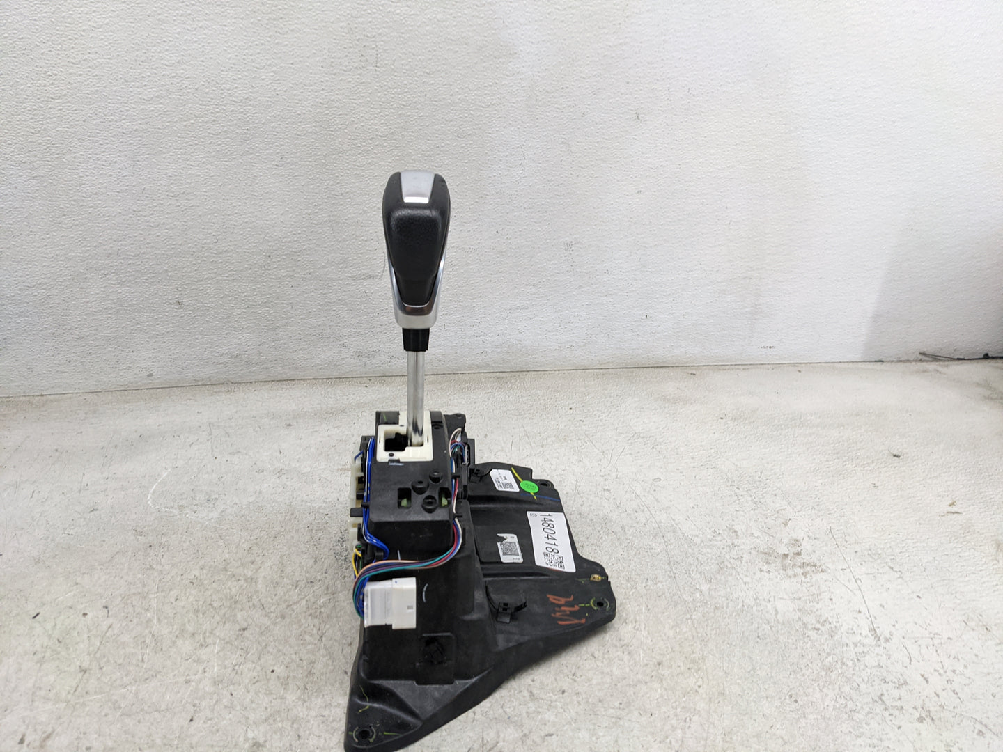 2023 Nissan Frontier Floor Console Assembly Shifter - Oemusedautoparts1.com