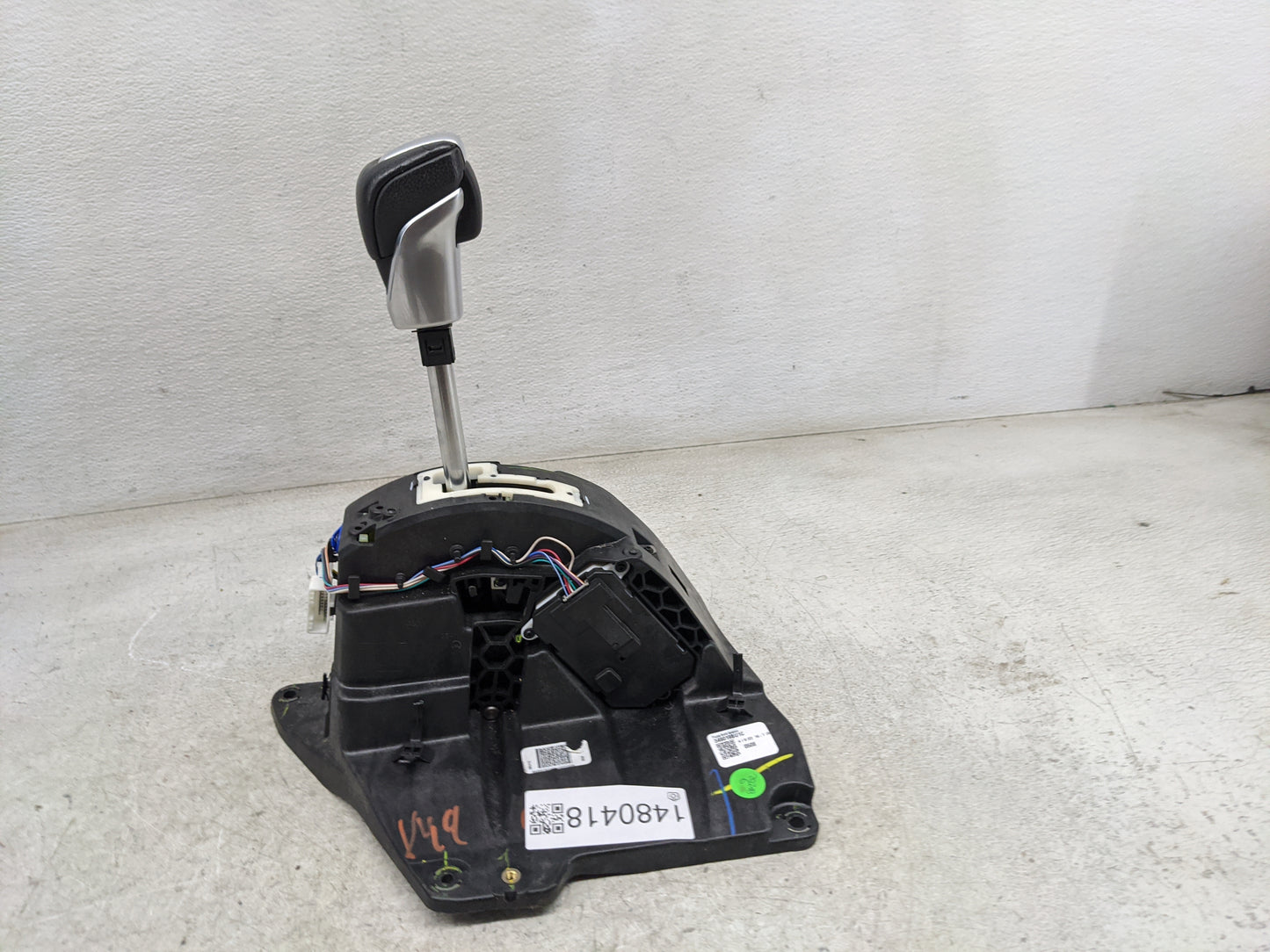 2023 Nissan Frontier Floor Console Assembly Shifter - Oemusedautoparts1.com