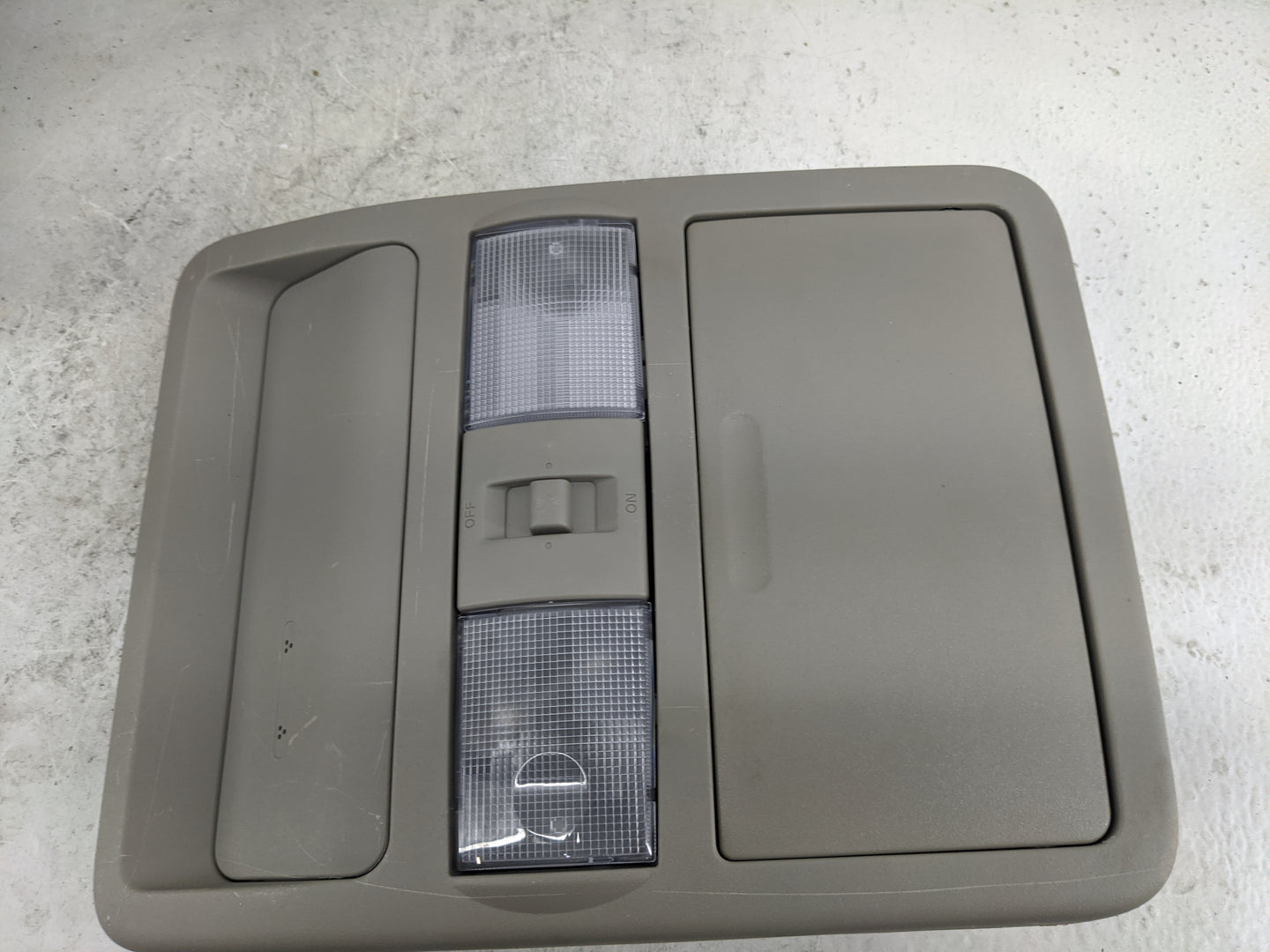 2023 Nissan Frontier Overhead Roof Console Tan - Oemusedautoparts1.com