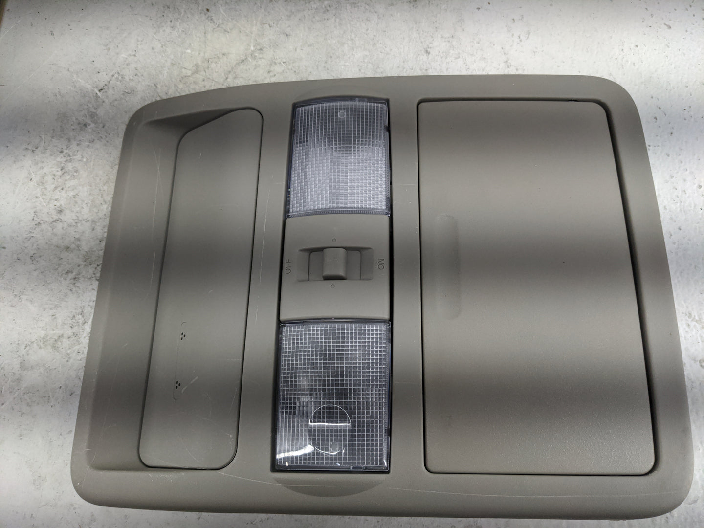2023 Nissan Frontier Overhead Roof Console Tan - Oemusedautoparts1.com