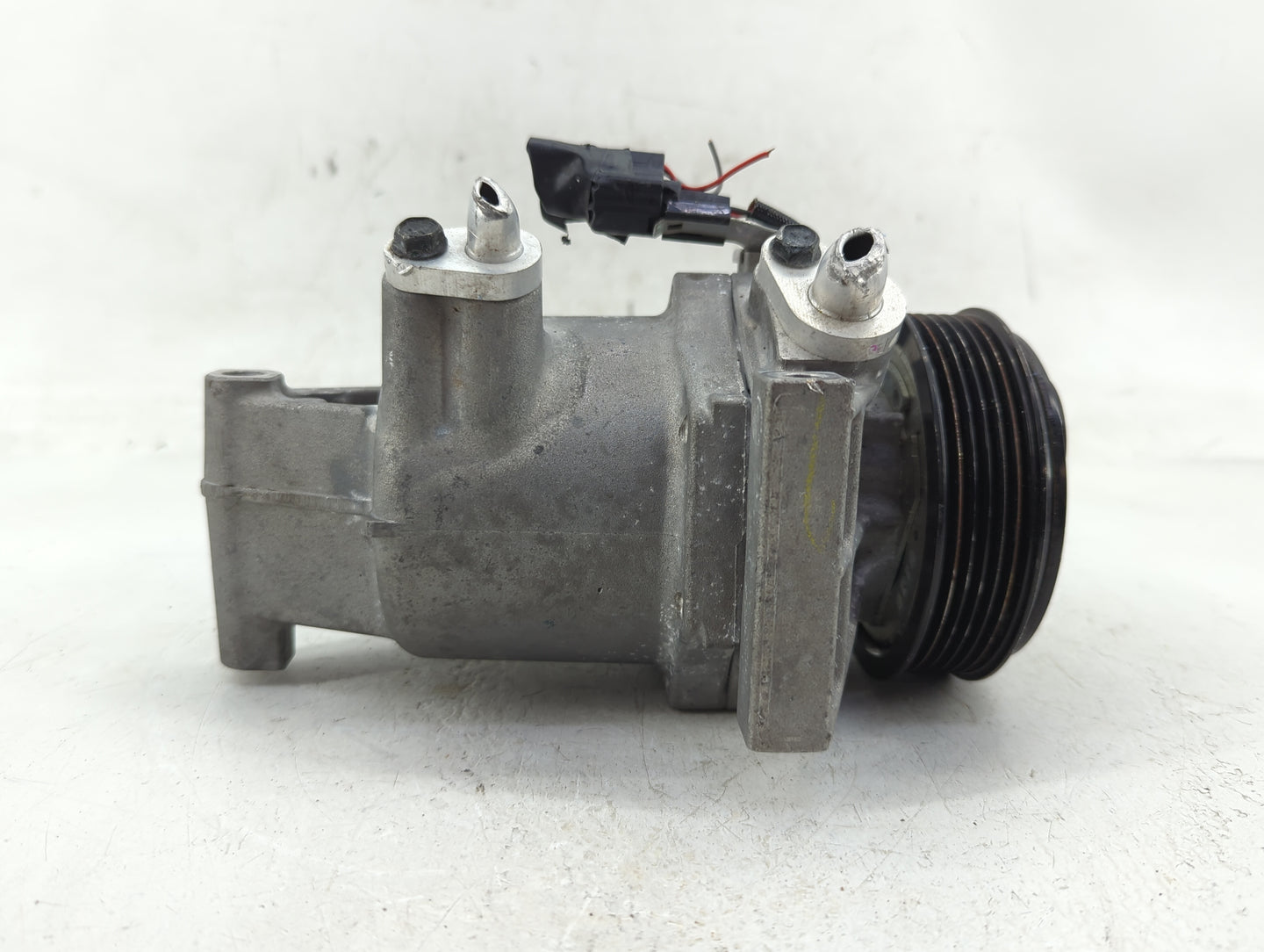 2018-2019 Nissan Kicks Air Conditioning A/c Ac Compressor Oem - Oemusedautoparts1.com