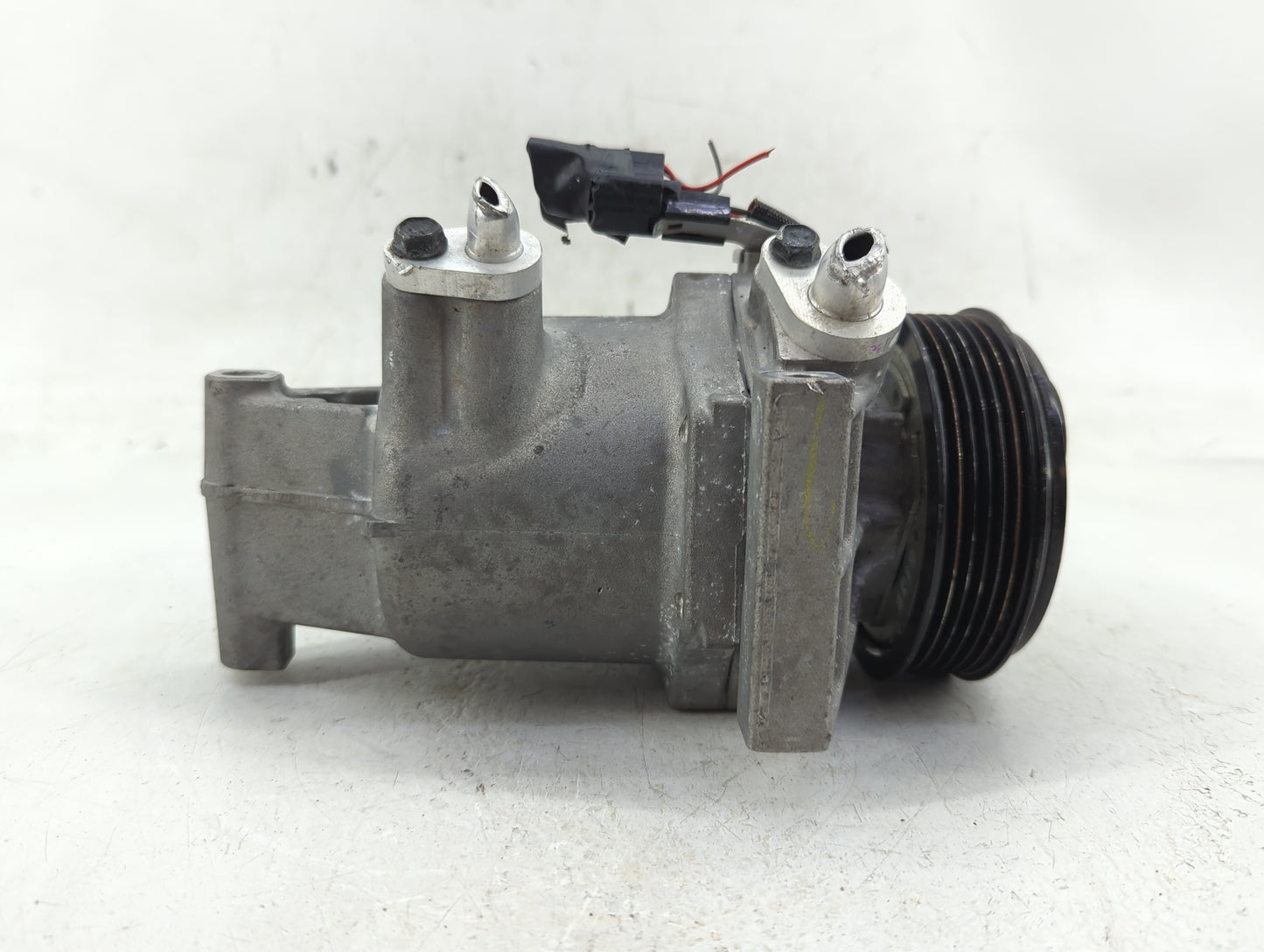 2018-2019 Nissan Kicks Air Conditioning A/c Ac Compressor Oem - Oemusedautoparts1.com
