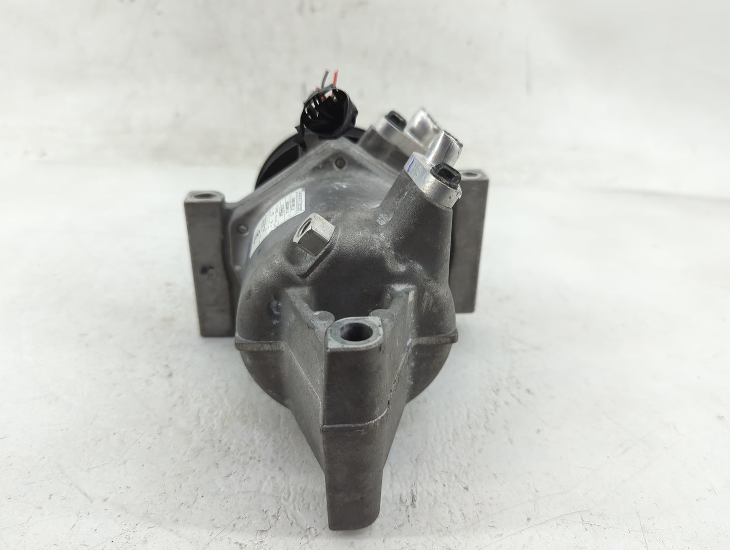 2018-2019 Nissan Kicks Air Conditioning A/c Ac Compressor Oem - Oemusedautoparts1.com