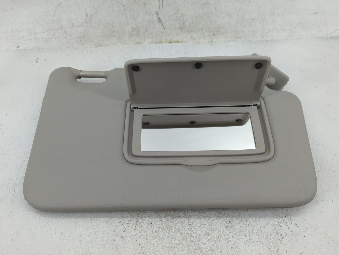 2018-2021 Nissan Kicks Sun Visor Shade Replacement Passenger Right Mirror Fits Fits 2018 2019 2020 2021 OEM Used Auto Parts 