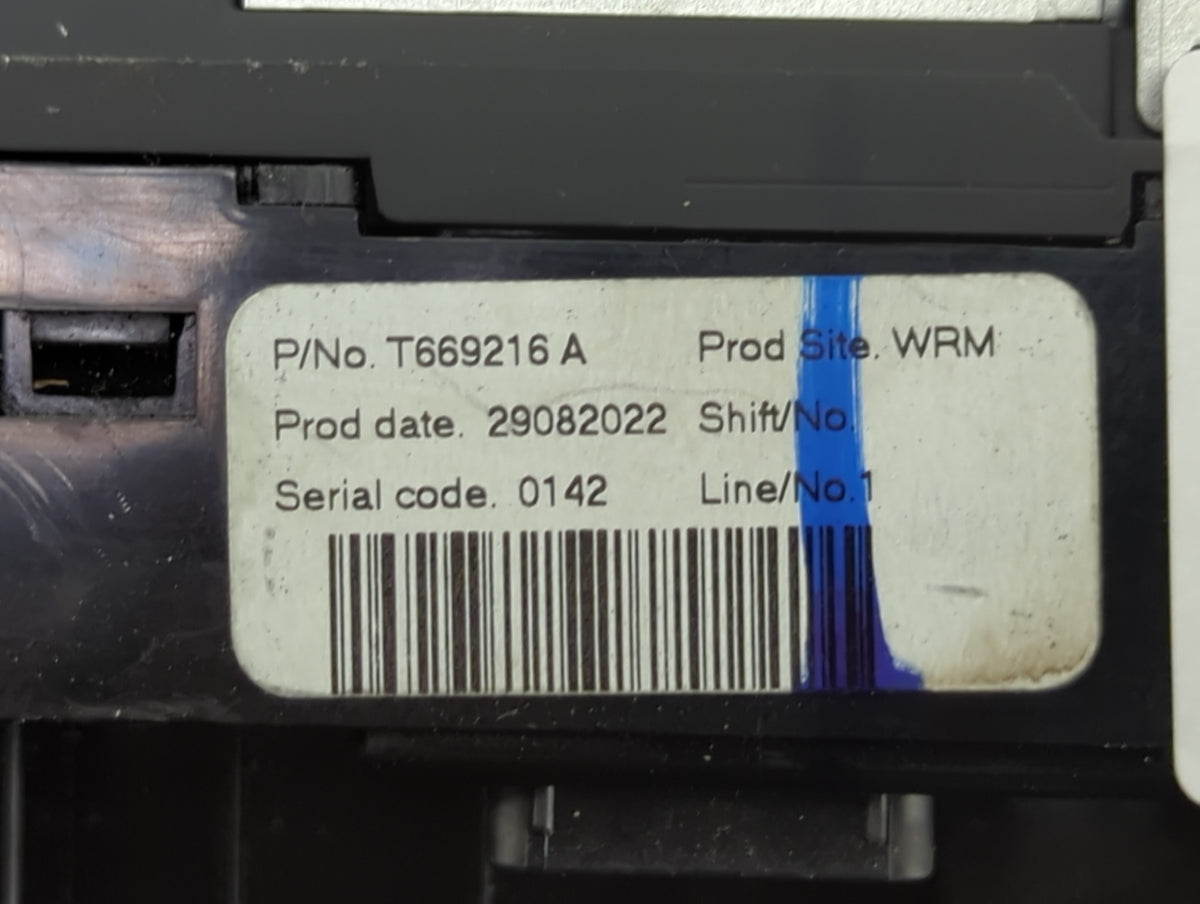 2023 Nissan Kicks Climate Control Module Temperature AC/Heater Replacement P/N:T669216 A Fits OEM Used Auto Parts - Oemuseda