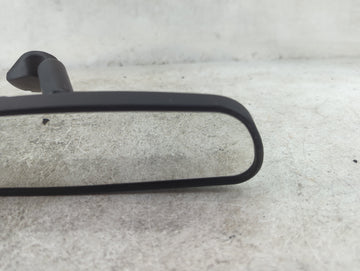2018-2021 Nissan Kicks Interior Rear View Mirror Replacement OEM P/N:E8 011681 E8 031681 Fits OEM Used Auto Parts