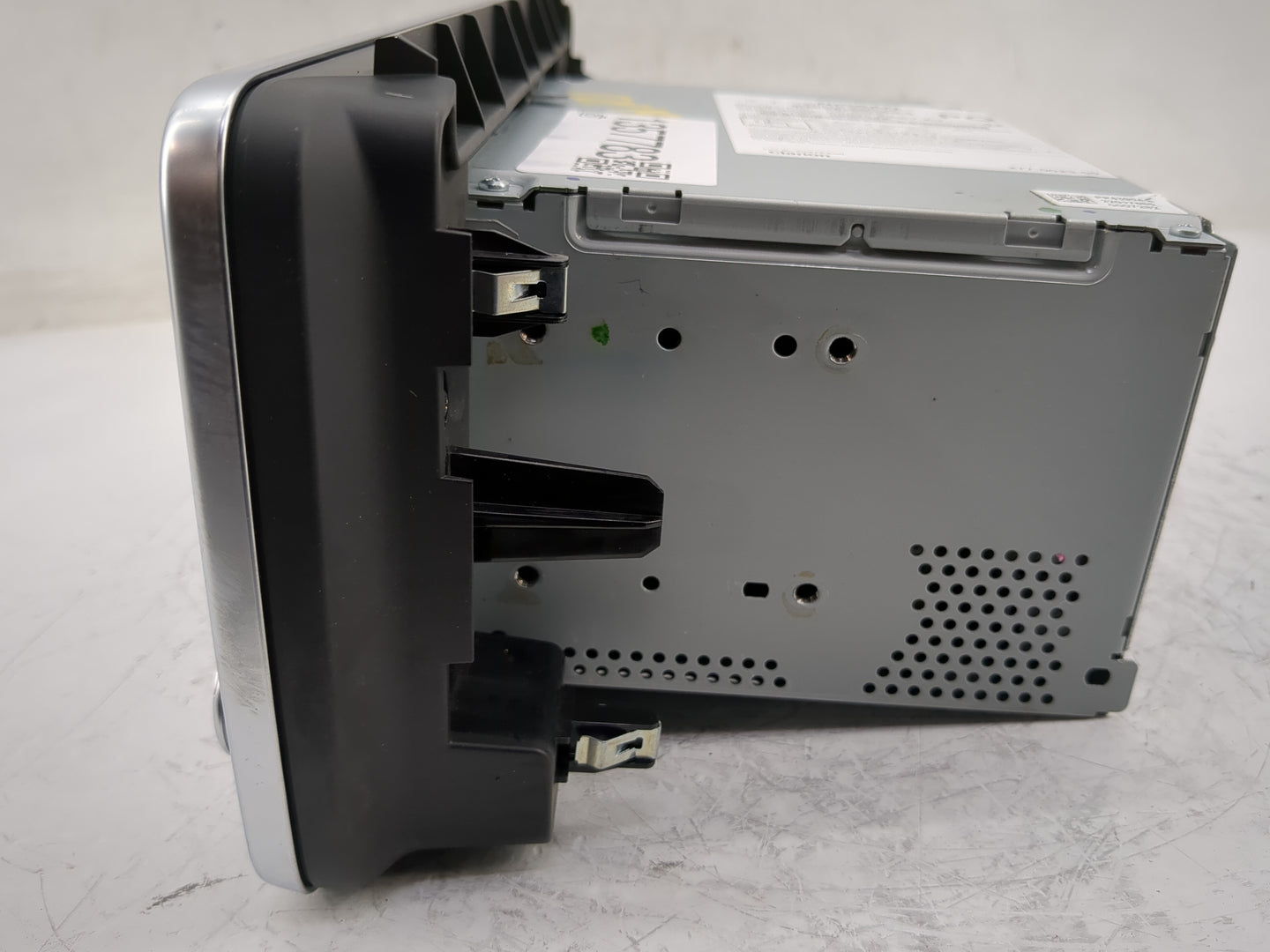 2023 Nissan Leaf Radio AM FM Cd Player Receiver Replacement P/N:2591A 6WK3C Fits OEM Used Auto Parts - Oemusedautoparts1.com