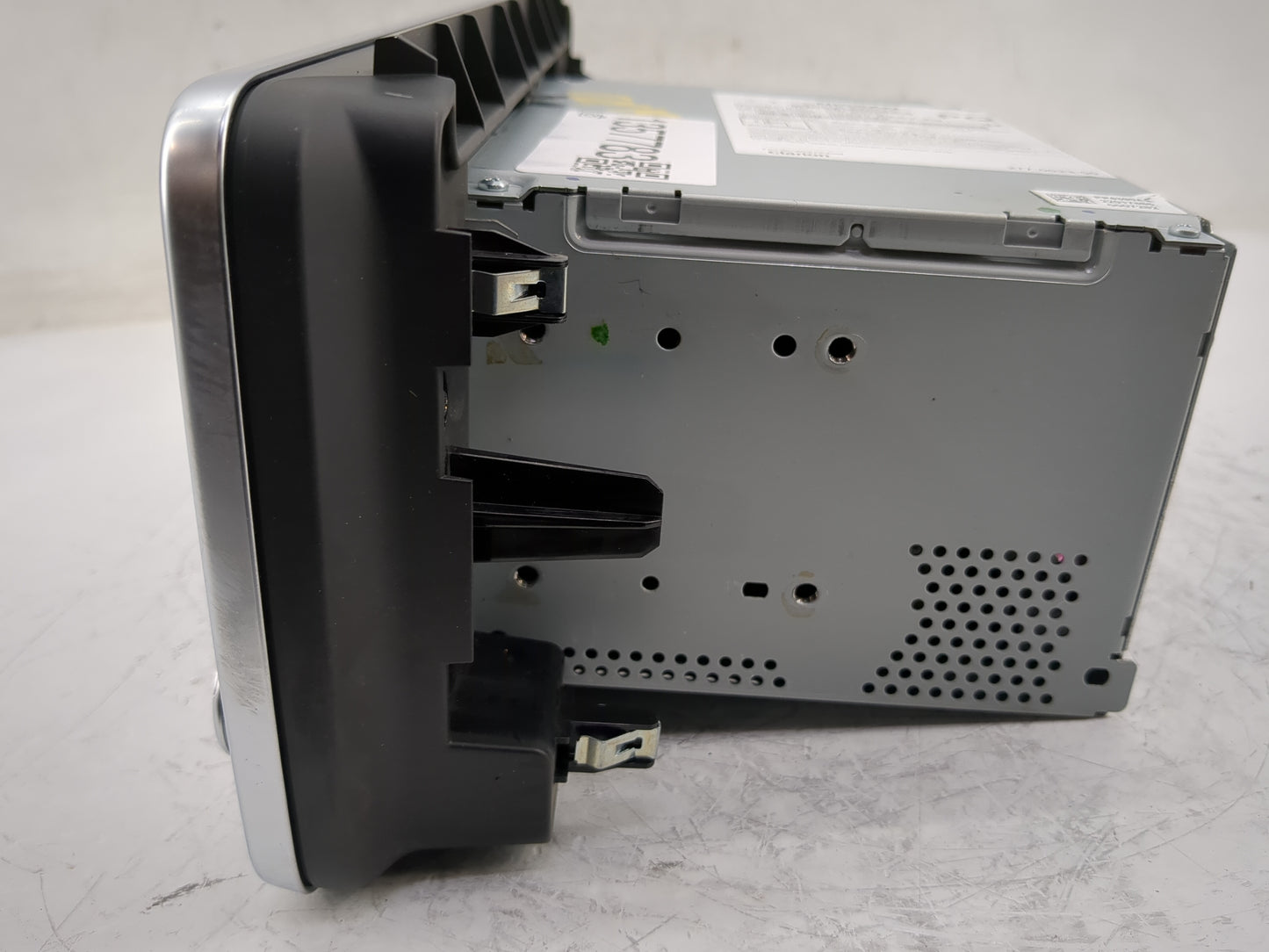 2023 Nissan Leaf Radio AM FM Cd Player Receiver Replacement P/N:2591A 6WK3C Fits OEM Used Auto Parts - Oemusedautoparts1.com