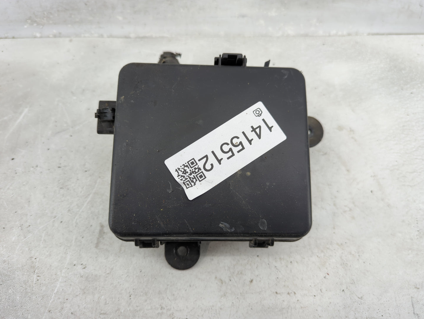 2018-2021 Nissan Leaf Fusebox Fuse Box Panel Relay Module Fits Fits 2018 2019 2020 2021 OEM Used Auto Parts - Oemusedautopar