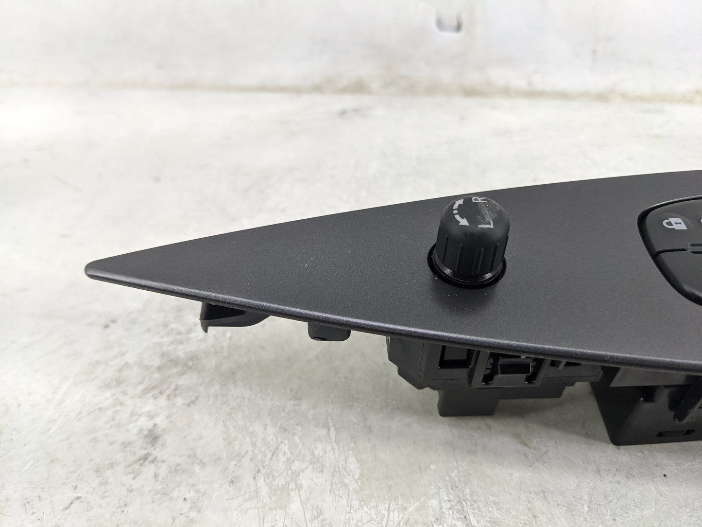 2018-2021 Nissan Leaf Master Power Window Switch Replacement Driver Side Left P/N:25401 5SA0A Fits Fits 2018 2019 2020 2021 