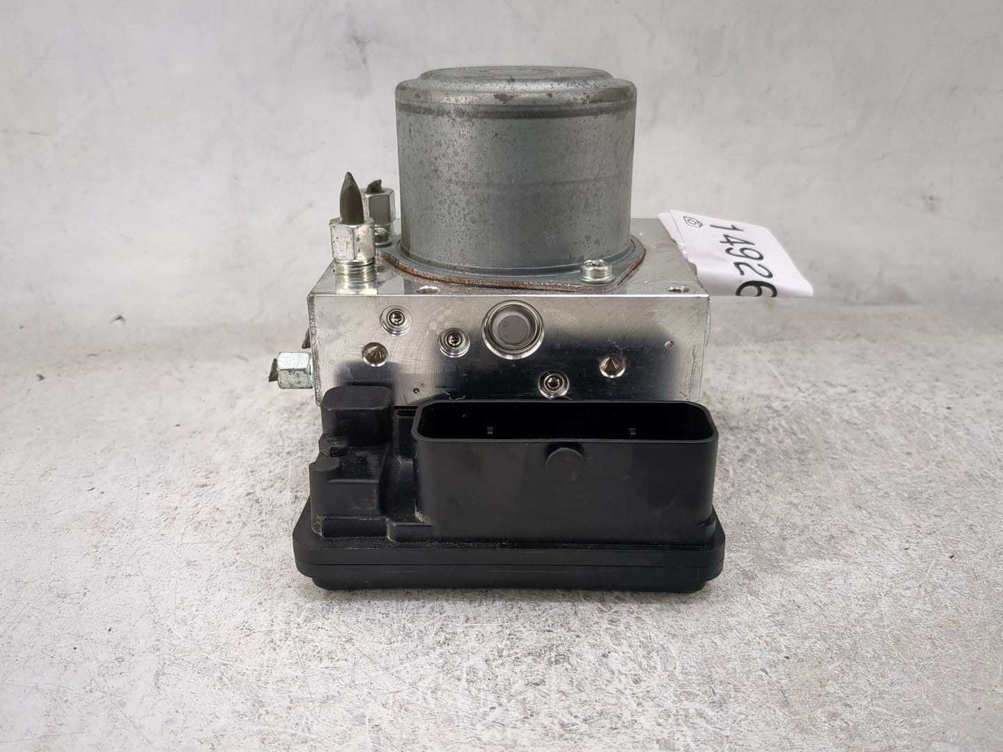 2020-2021 Nissan Leaf ABS Pump Control Module Replacement P/N:476606WK5A 3302C0179 Fits Fits 2020 2021 OEM Used Auto Parts -