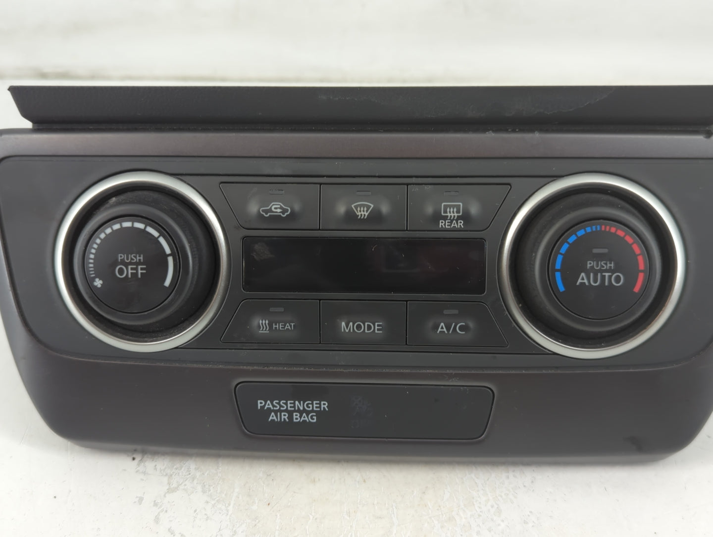 2021 Nissan Leaf Climate Control Module Temperature AC/Heater Replacement P/N:27500 6WK4A Fits OEM Used Auto Parts - Oemused