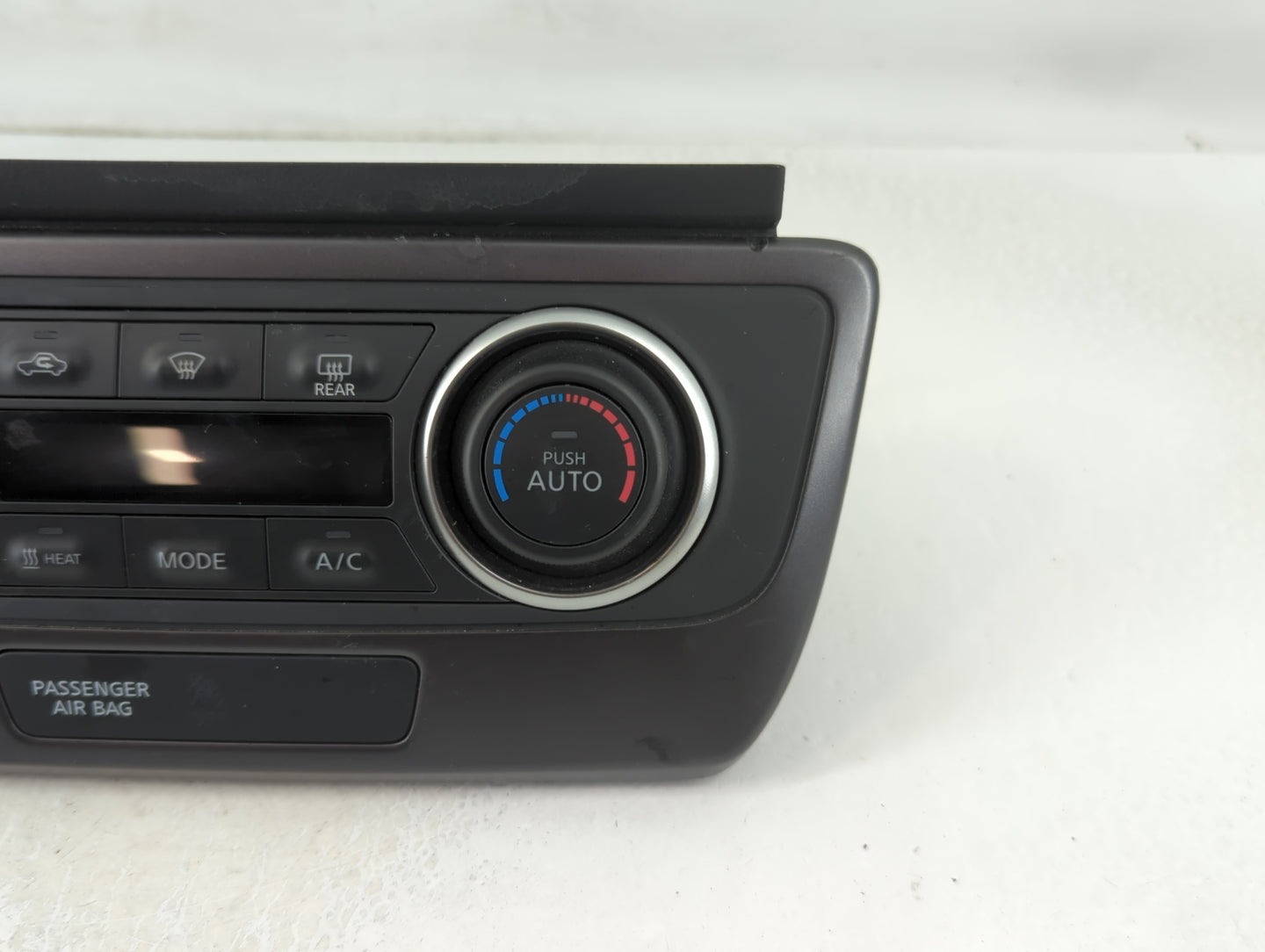 2021 Nissan Leaf Climate Control Module Temperature AC/Heater Replacement P/N:27500 6WK4A Fits OEM Used Auto Parts - Oemused