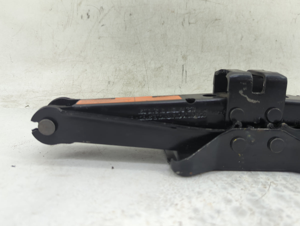 2023 Nissan Maxima Spare Scissor Car Jack - Oemusedautoparts1.com