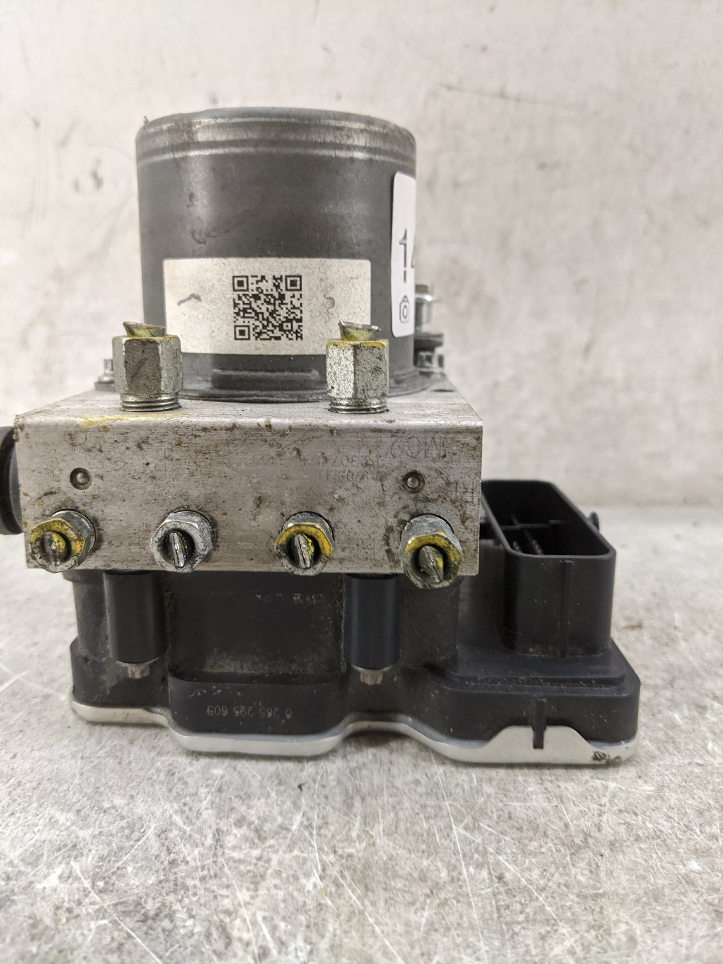 2021-2022 Nissan Murano ABS Pump Control Module Replacement P/N:0265956924 0265295609 Fits Fits 2021 2022 OEM Used Auto Part