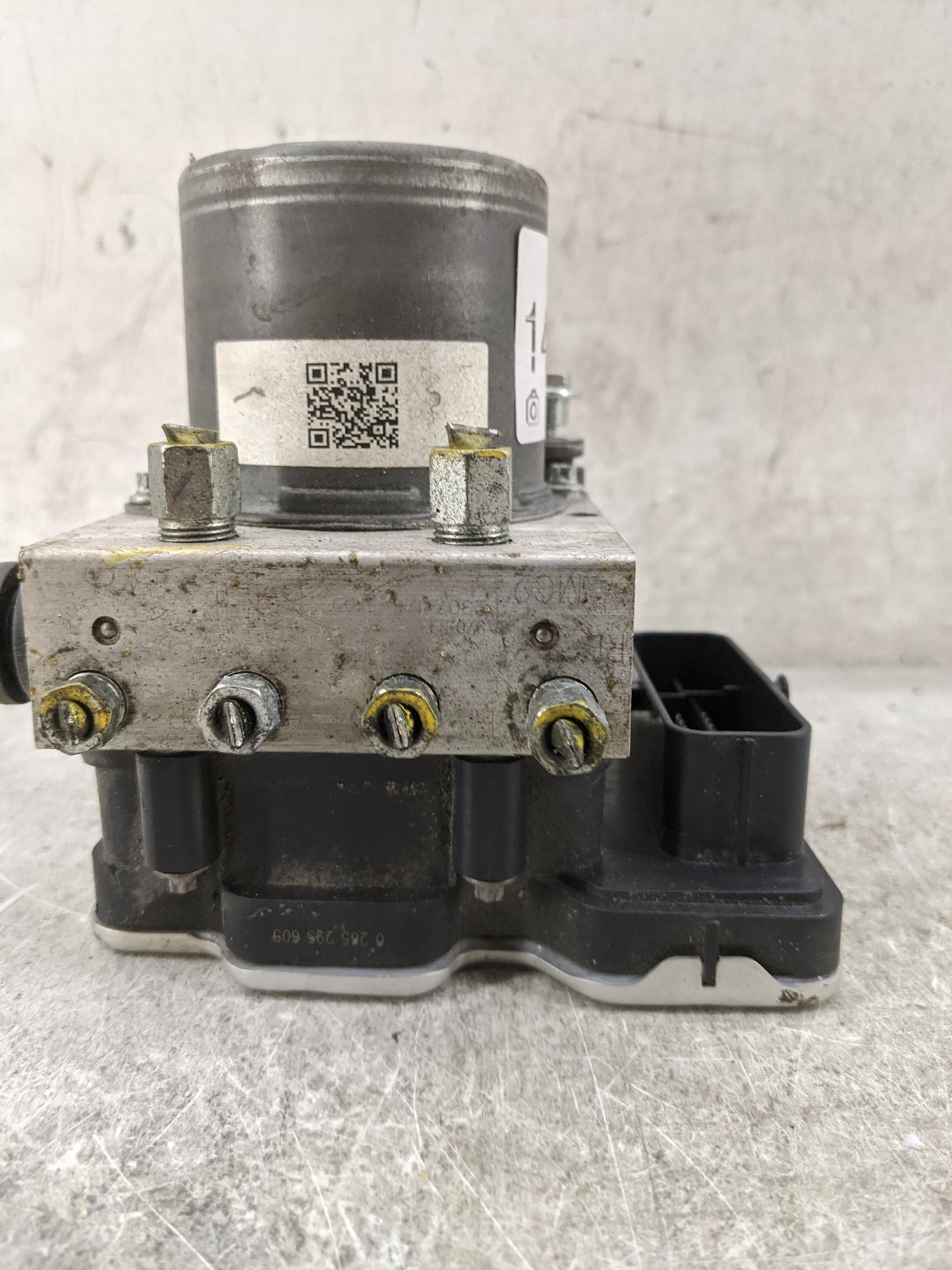 2021-2022 Nissan Murano ABS Pump Control Module Replacement P/N:0265956924 0265295609 Fits Fits 2021 2022 OEM Used Auto Part