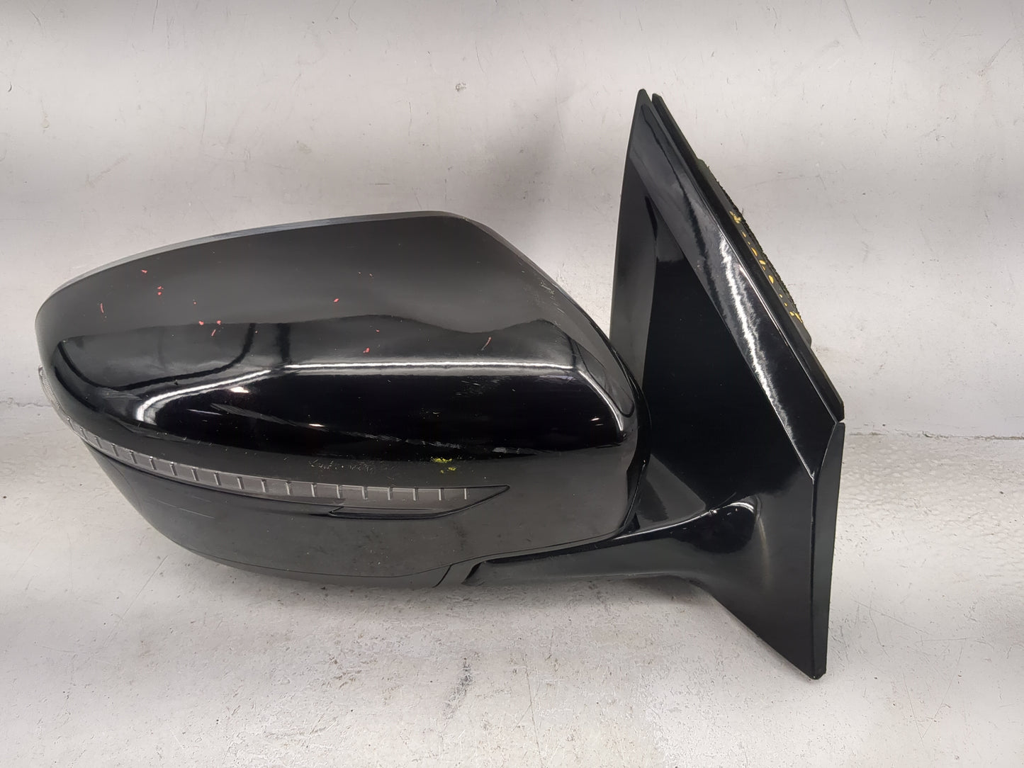 2017-2022 Nissan Murano Passenger Side View Mirror - Right Door Mirror OEM Used - Oemusedautoparts1.com