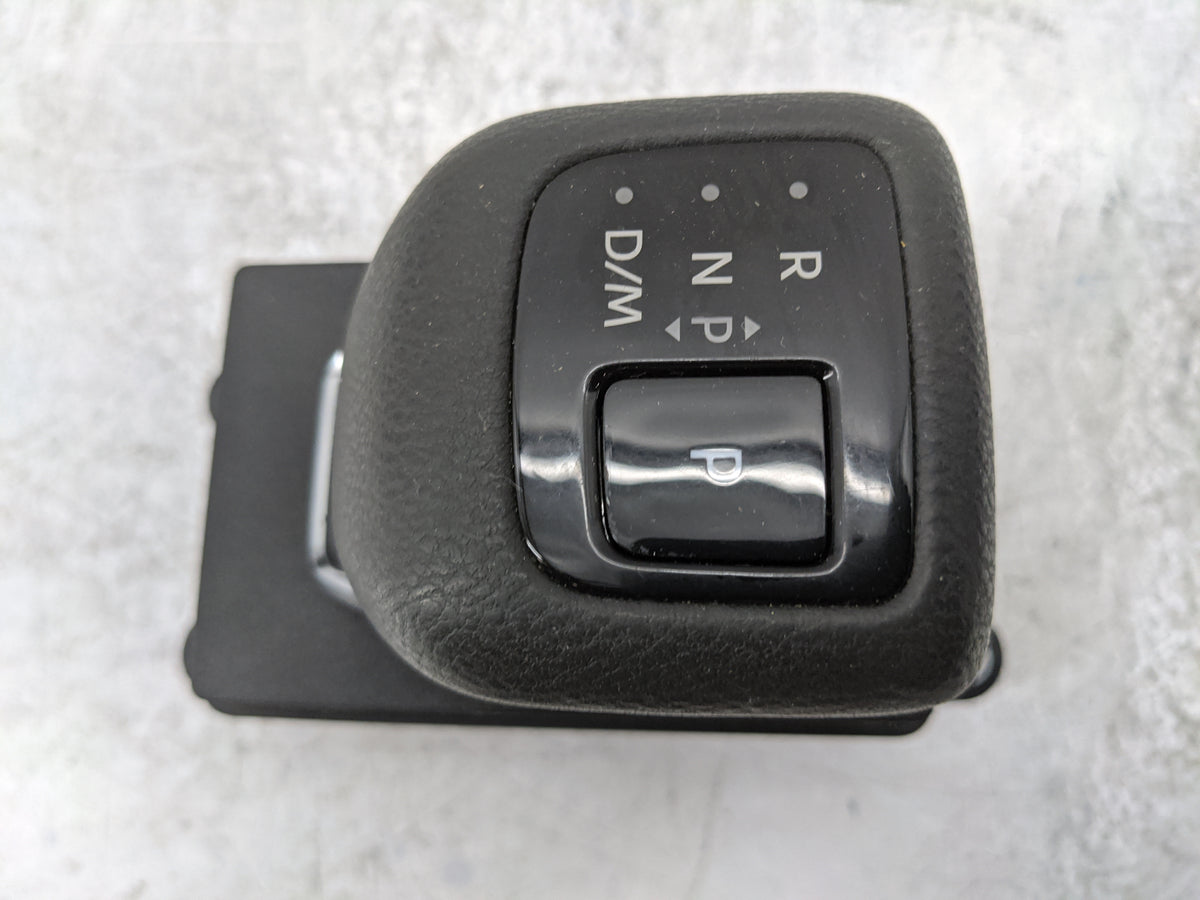 2023 Nissan Pathfinder Floor Console Assembly Shifter - Oemusedautoparts1.com
