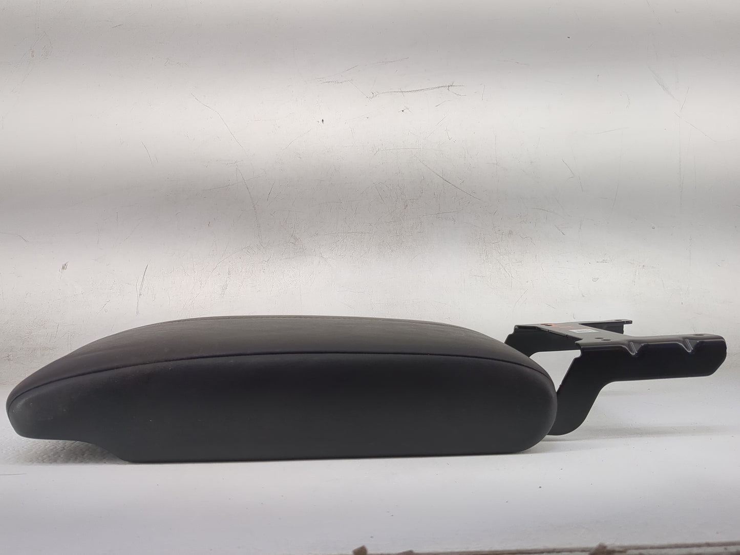 2023 Nissan Pathfinder Center Console Armrest Cover Lid P/N:969206TA0A Fits OEM Used Auto Parts - Oemusedautoparts1.com