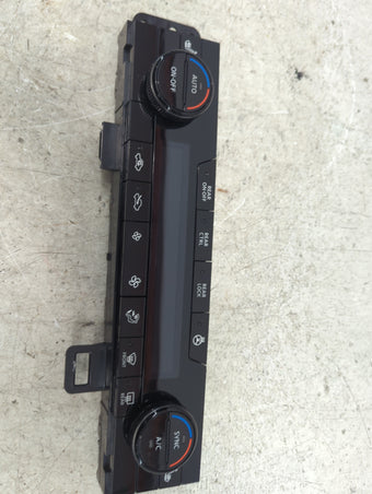 compare product 2022 Nissan Pathfinder Climate Control Module Temperature AC/Heater Replacement P/N:275006TA1B 275006TA1B-G, P2Q069IR Fits OEM Used Auto Parts