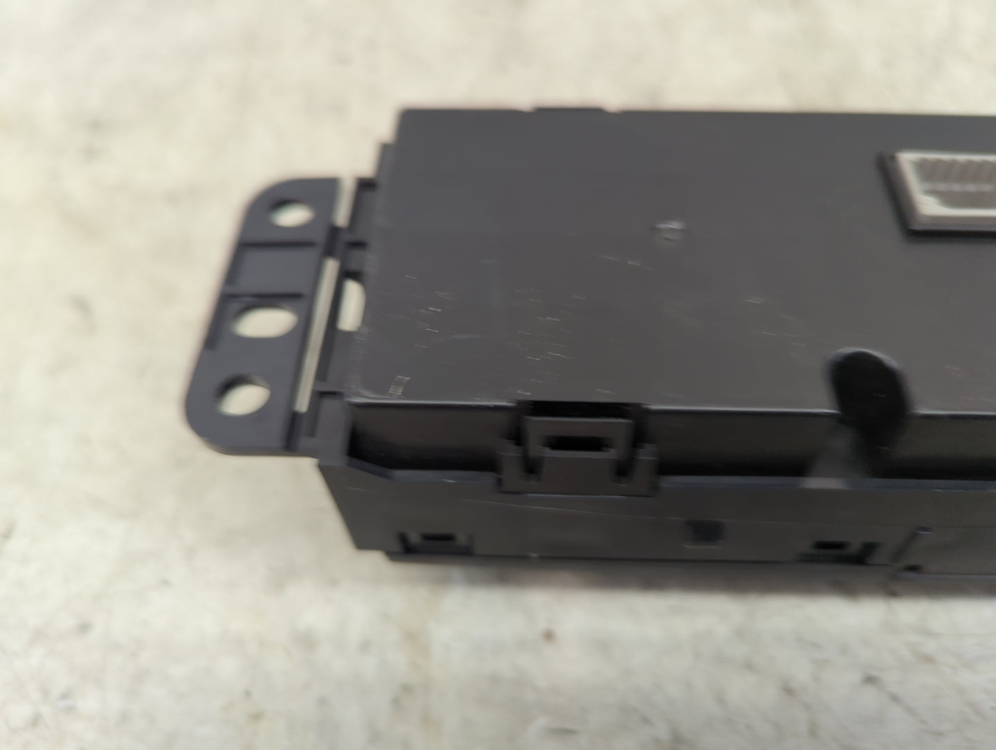 2022 Nissan Pathfinder Climate Control Module Temperature AC/Heater Replacement P/N:275006TA1B 275006TA1B-G, P2Q069IR Fits O