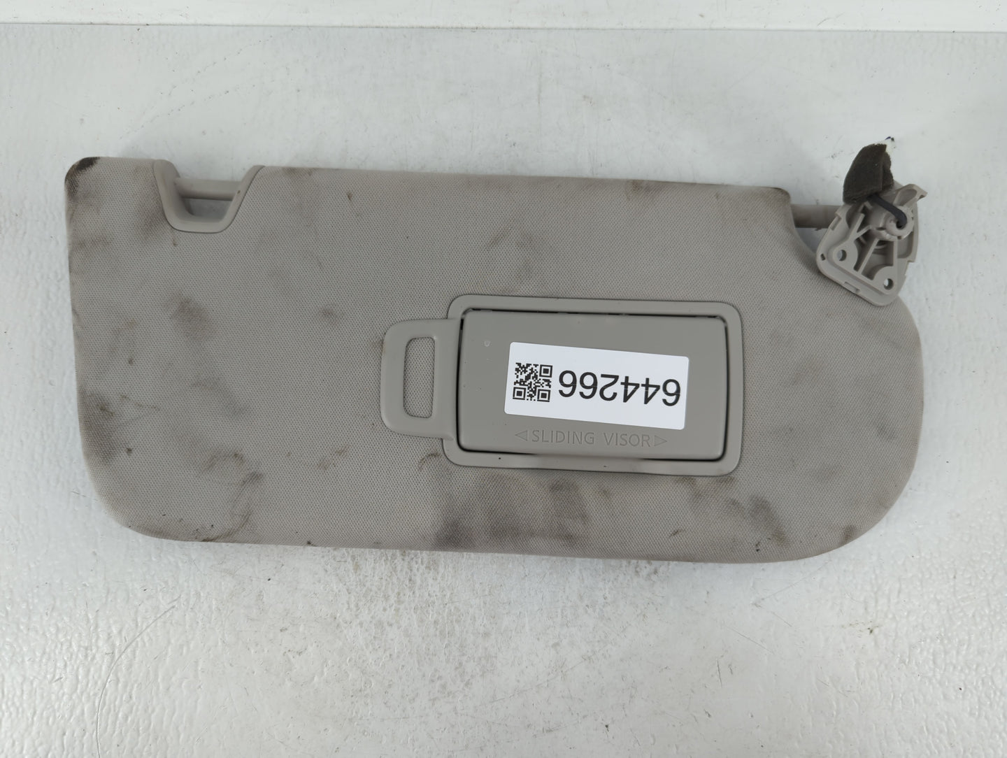 2022 Nissan Pathfinder Sun Visor Shade Replacement Passenger Right Mirror Fits OEM Used Auto Parts - Oemusedautoparts1.com