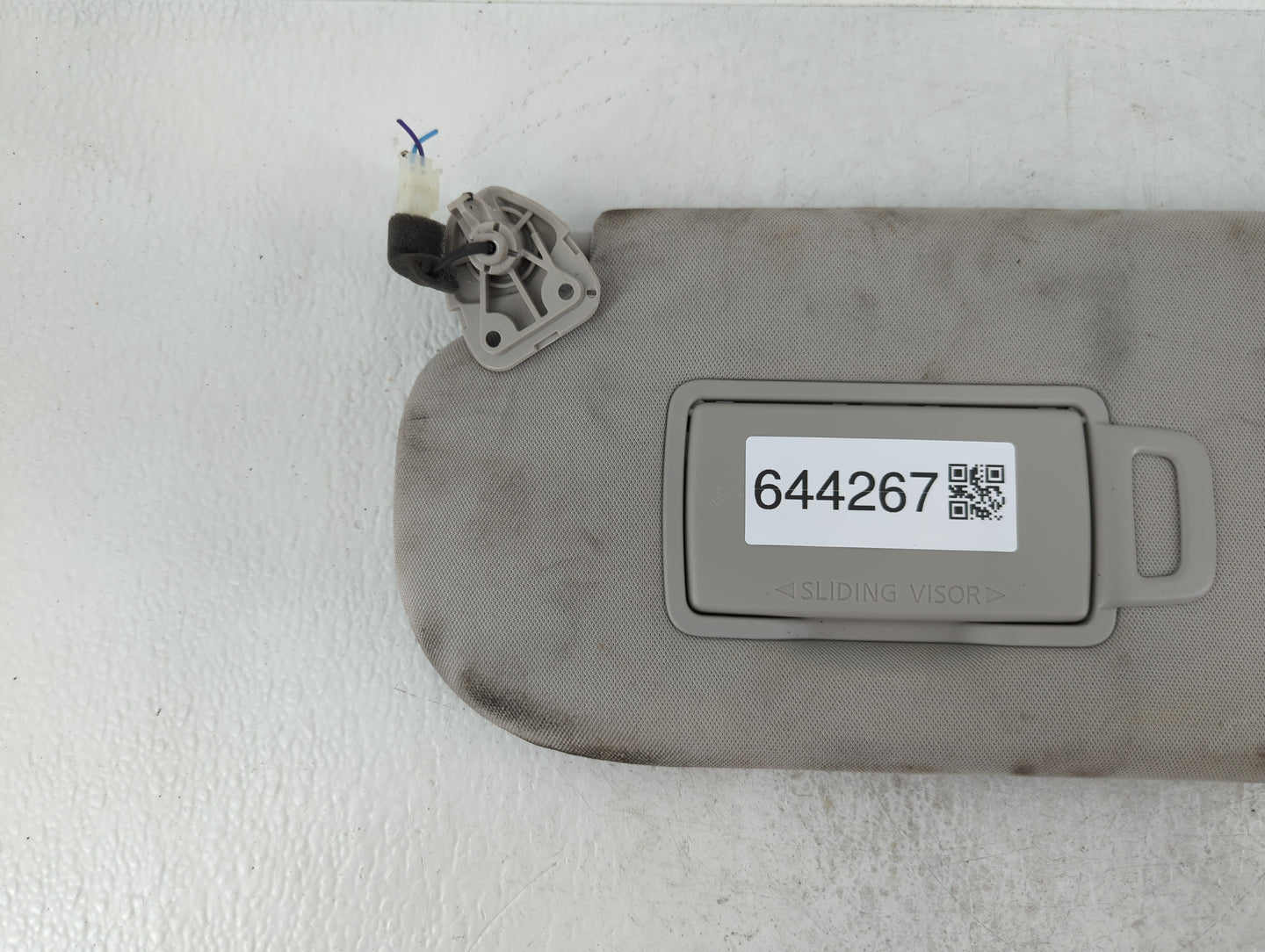 2022 Nissan Pathfinder Sun Visor Shade Replacement Driver Left Mirror Fits OEM Used Auto Parts - Oemusedautoparts1.com