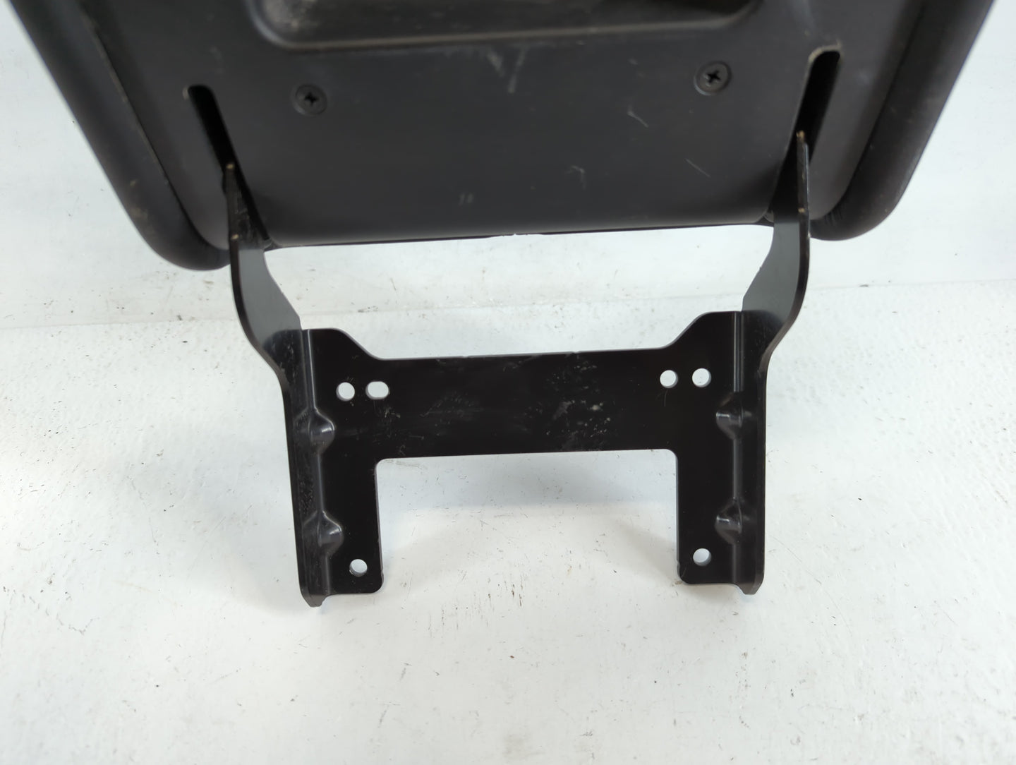 2023 Nissan Pathfinder Center Console Armrest Cover Lid Fits OEM Used Auto Parts - Oemusedautoparts1.com