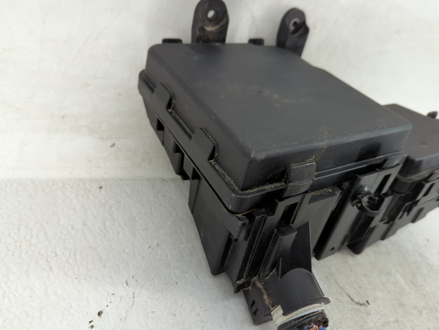 2017-2021 Nissan Qashqai Fusebox Fuse Box Panel Relay Module Fits Fits 2017 2018 2019 2020 2021 2022 OEM Used Auto Parts - O