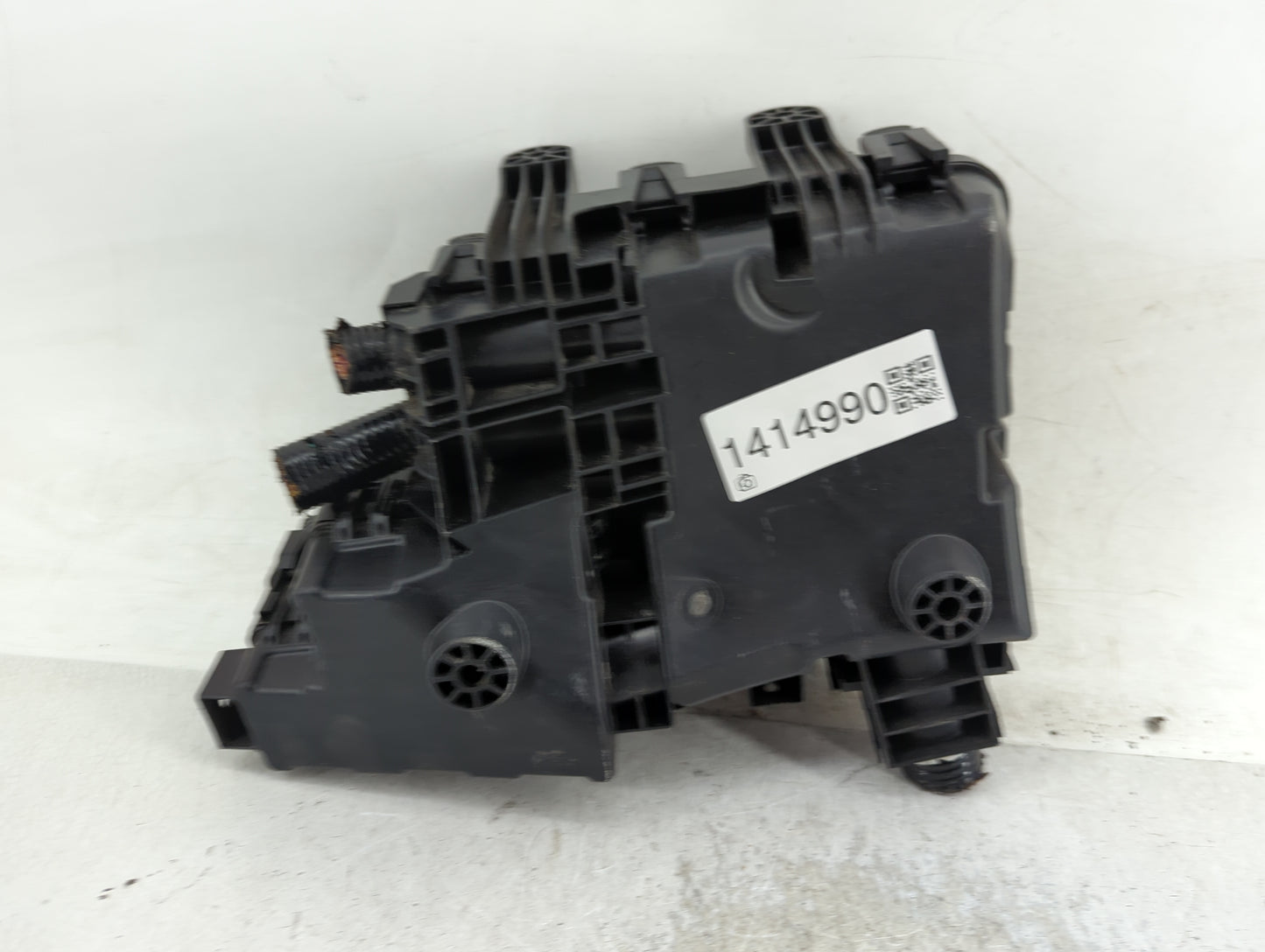 2017-2021 Nissan Qashqai Fusebox Fuse Box Panel Relay Module Fits Fits 2017 2018 2019 2020 2021 2022 OEM Used Auto Parts - O