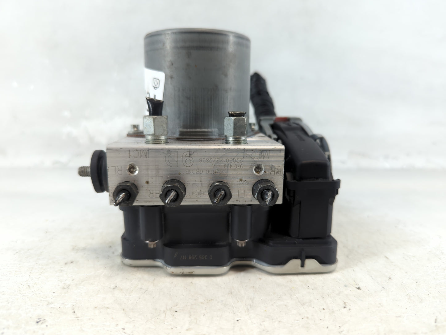 2021-2022 Nissan Rogue ABS Pump Control Module Replacement P/N:47660 6RD1B Fits Fits 2021 2022 OEM Used Auto Parts - Oemused