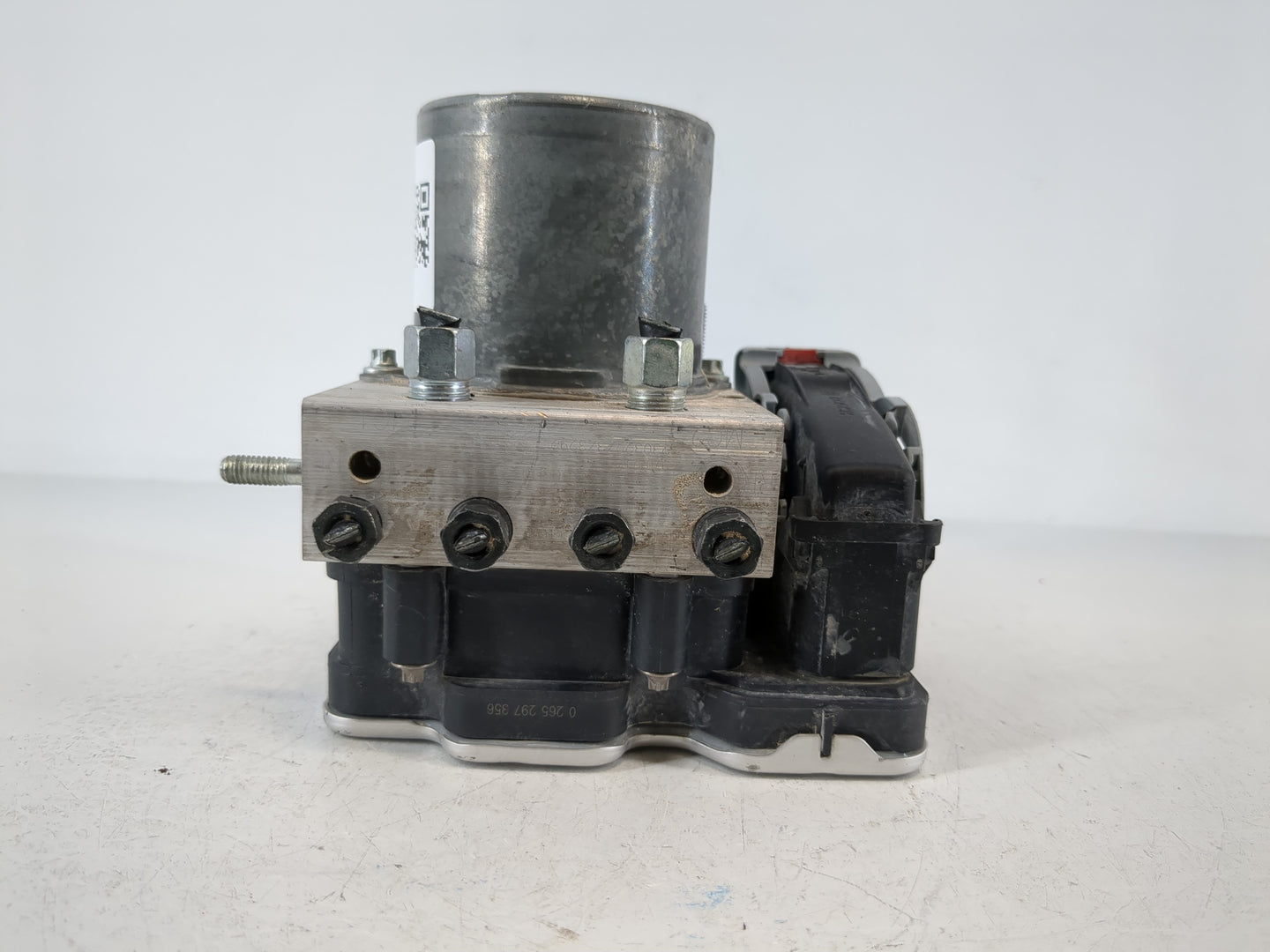 2021-2022 Nissan Rogue ABS Pump Control Module Replacement P/N:47660 6RD0A Fits Fits 2021 2022 OEM Used Auto Parts - Oemused
