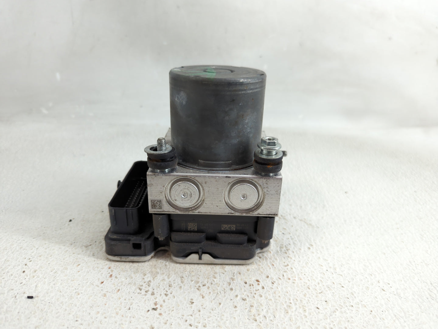 2021-2022 Nissan Rogue ABS Pump Control Module Replacement Fits Fits 2021 2022 OEM Used Auto Parts - Oemusedautoparts1.com