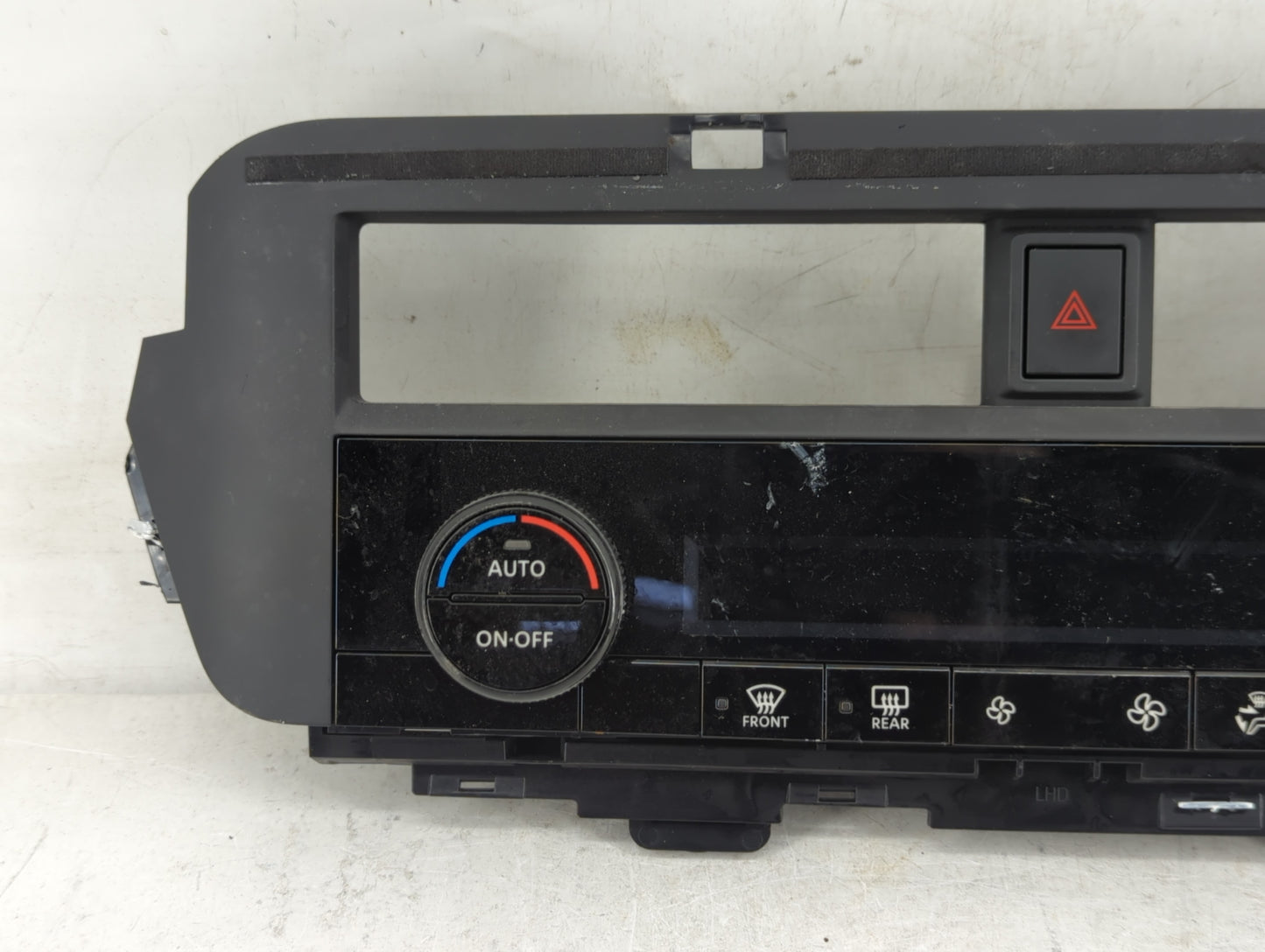 2023 Nissan Rogue Climate Control Module Temperature AC/Heater Replacement P/N:275006RK1B Fits OEM Used Auto Parts - Oemused