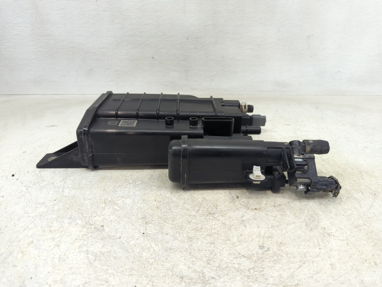 2023 Nissan Rogue Fuel Vapor Charcoal Canister - Oemusedautoparts1.com